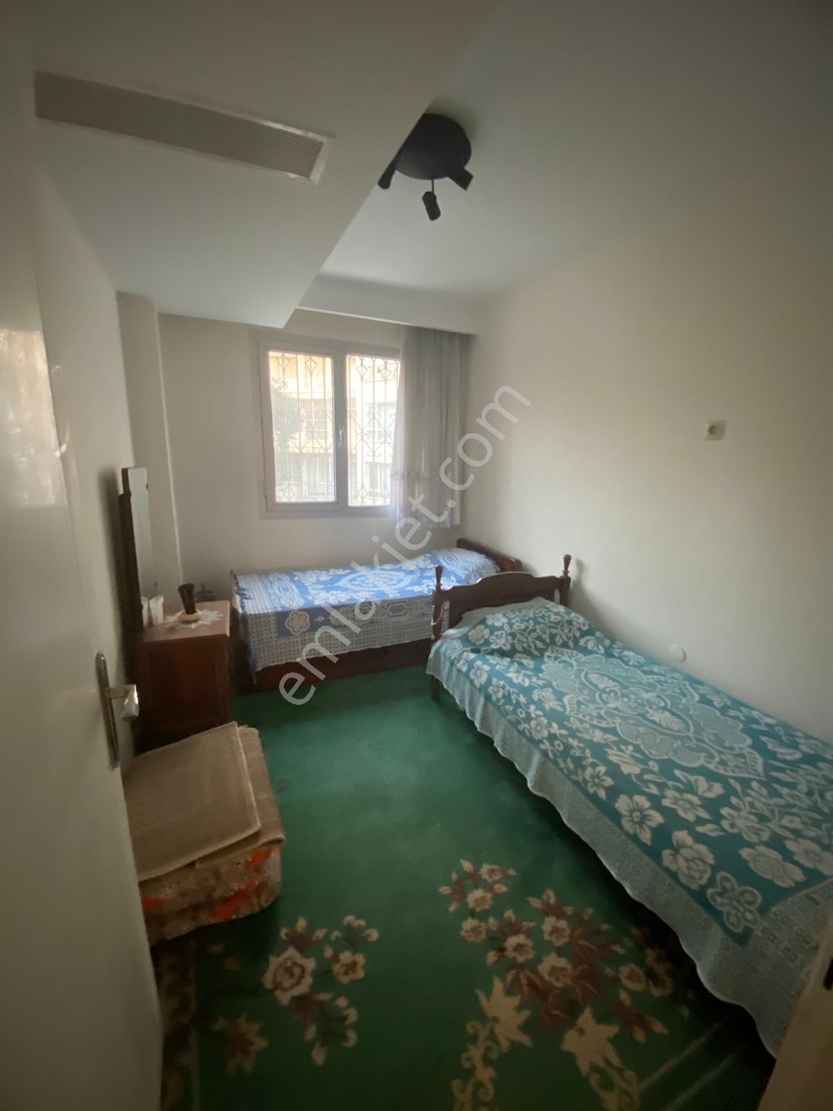Kuşadası Marina'da Denize Sıfır Satılık 4+1 Daire - Görsel 7