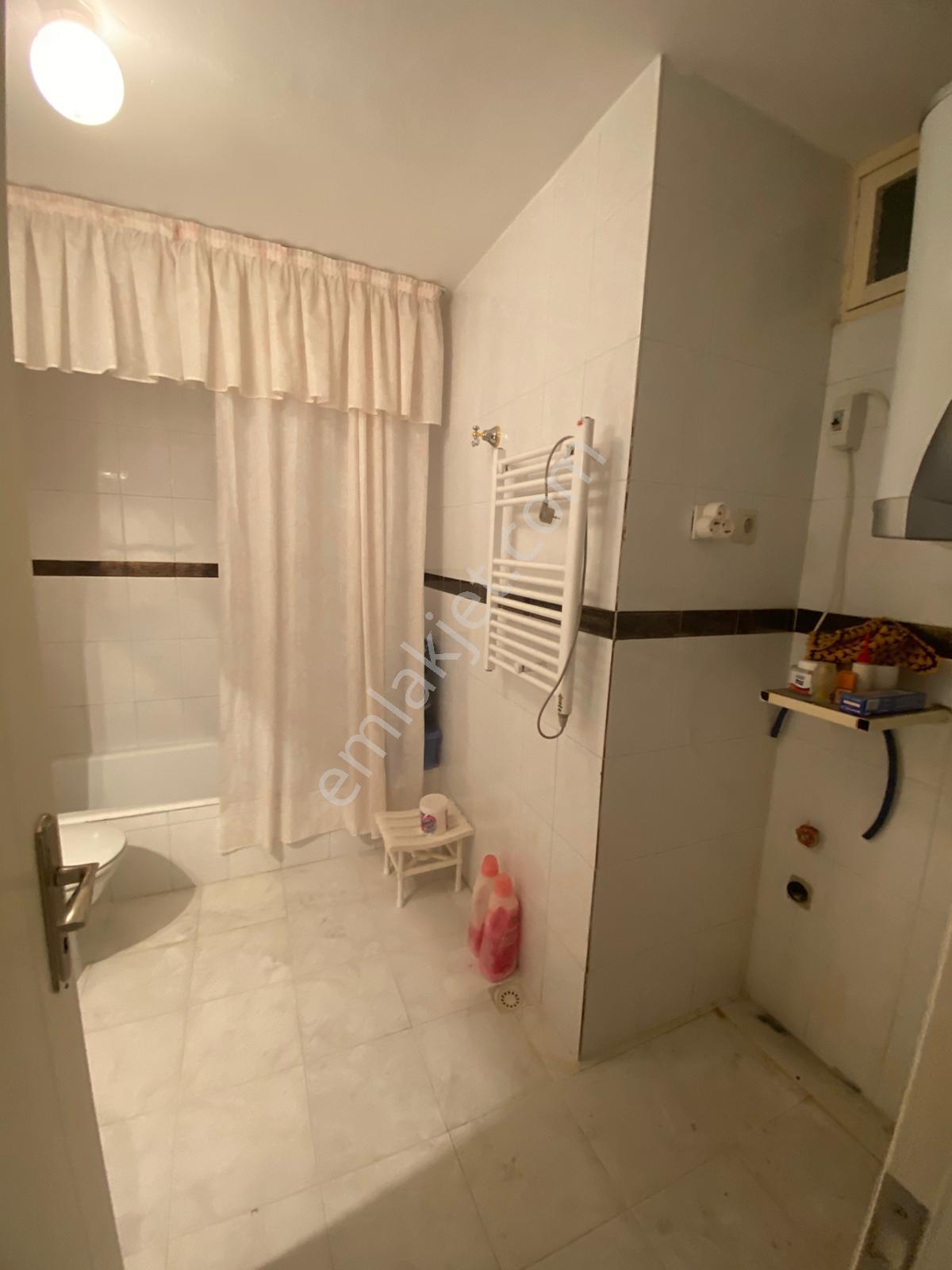 Kuşadası Marina'da Denize Sıfır Satılık 4+1 Daire - Görsel 13