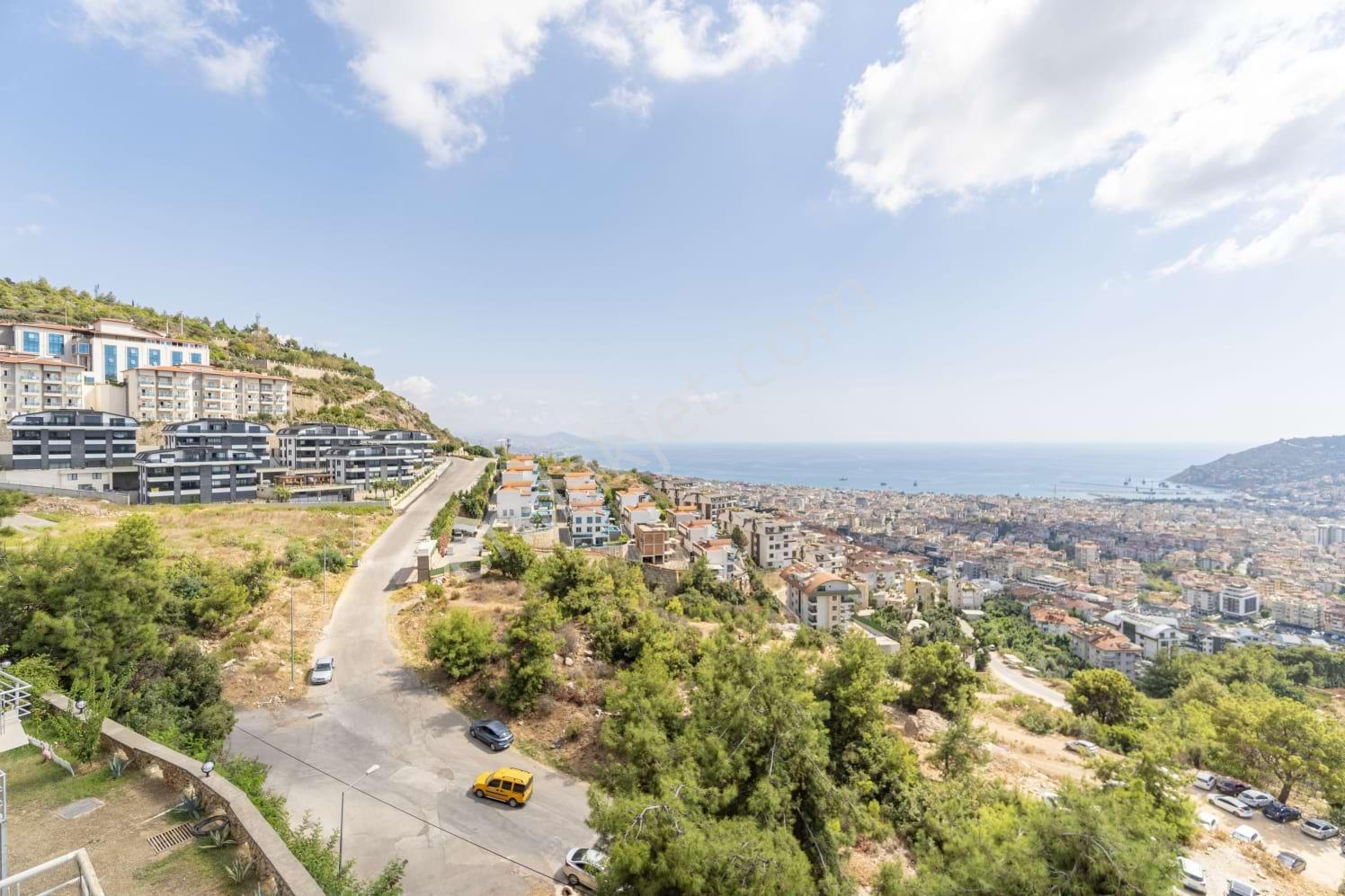 Alanya'da Antik Kent Sitesi'nde Satılık Manzaralı 3+1 Dubleks Daire - Görsel 19