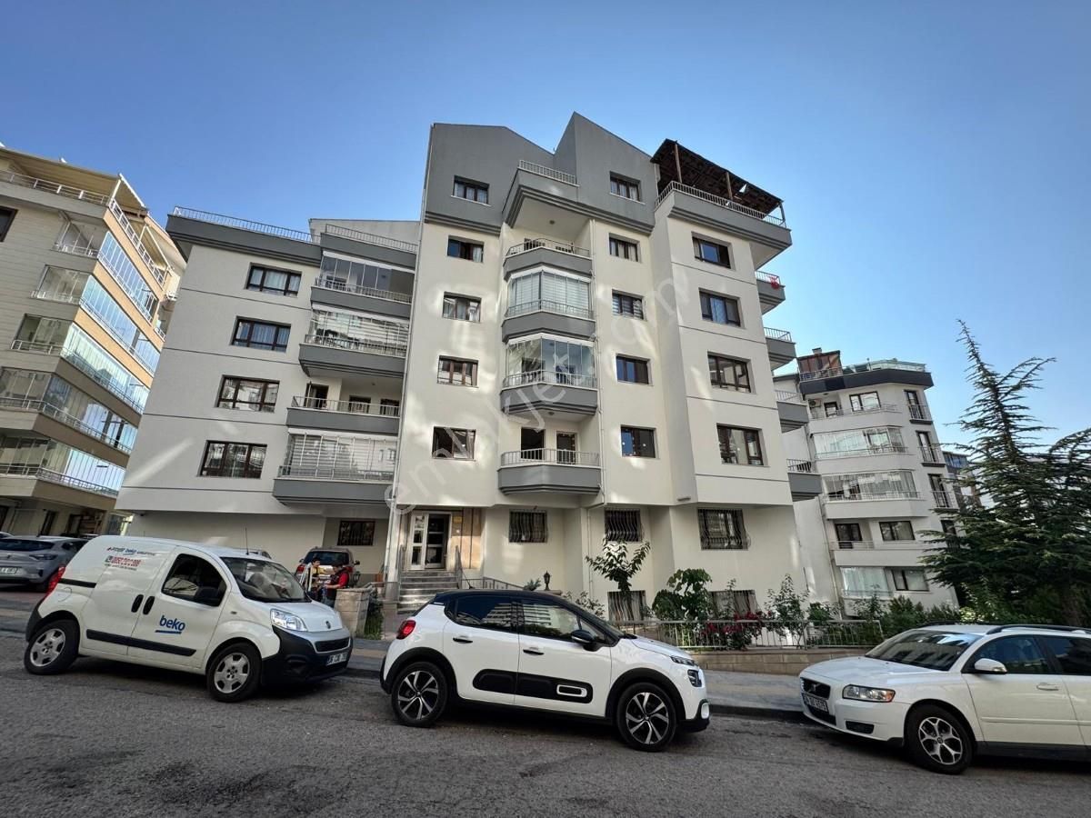 Turyaptan Karapınarda 3+1 Çift Banyolu Satılık Daire
