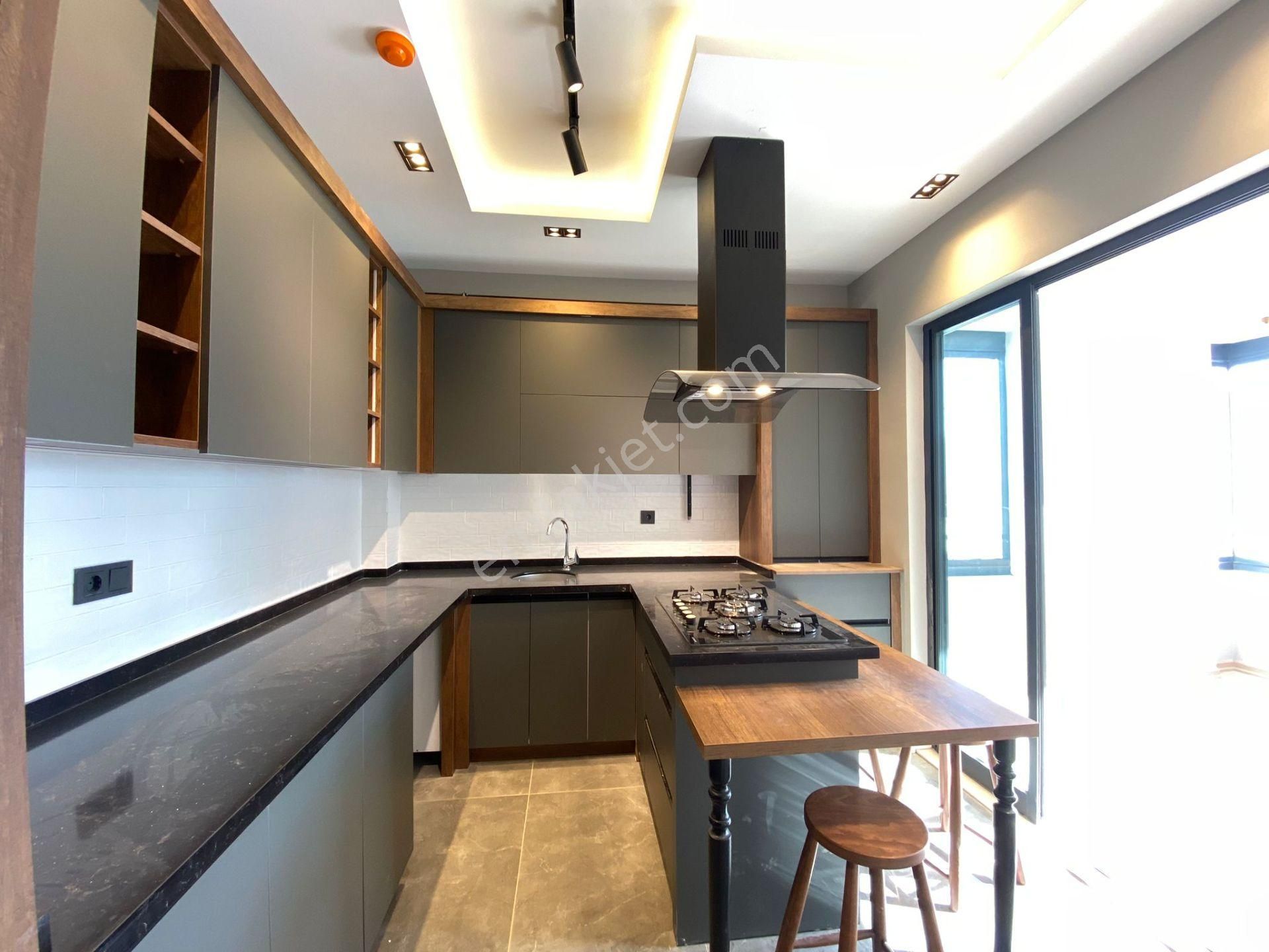Karınca'dan Mezitlinin En Kaliteli Yapılarından Satılık 3+1daire