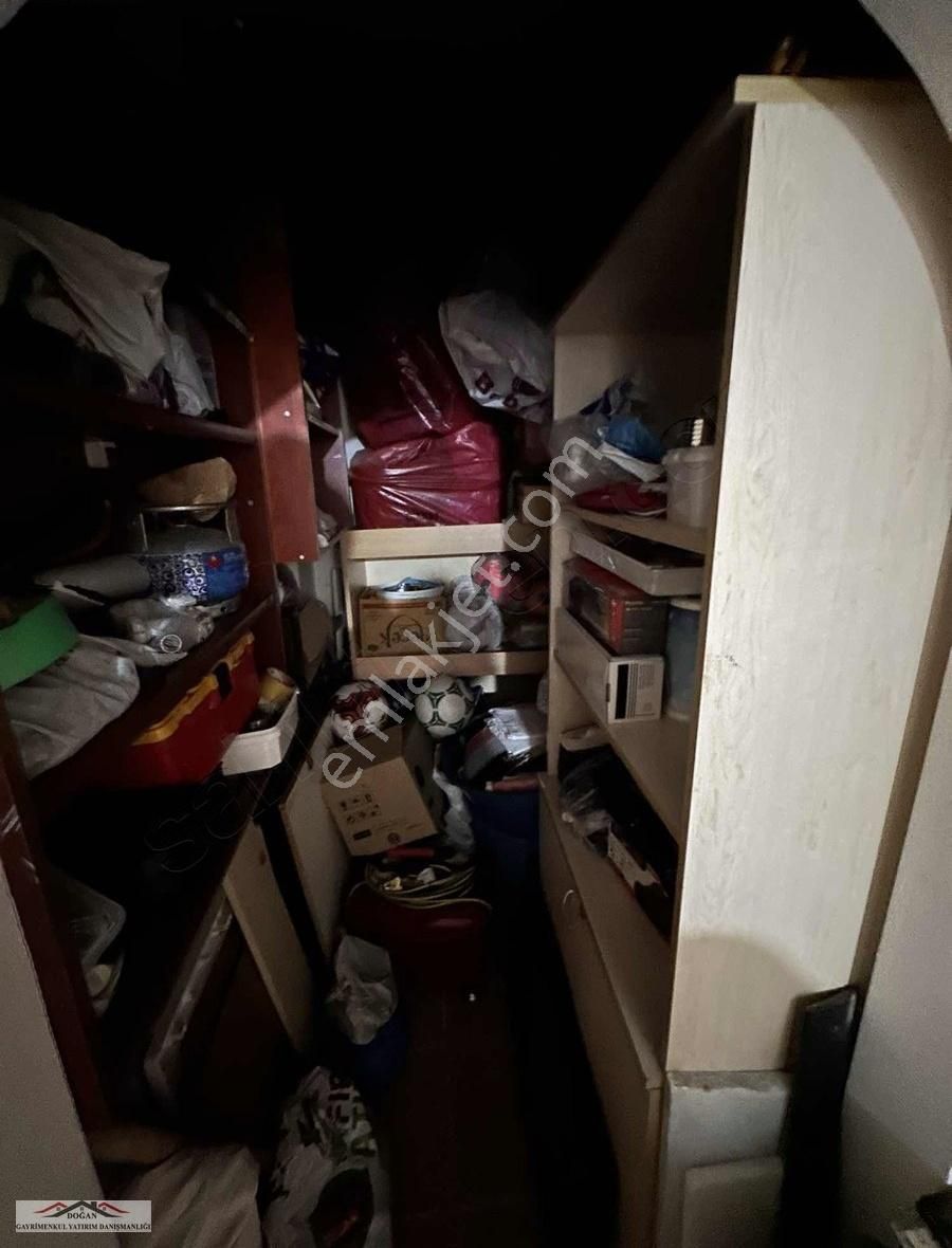 Doğan Emlaktan Cadde Üstü 3+1 Yüksek Giriş Daire !!!