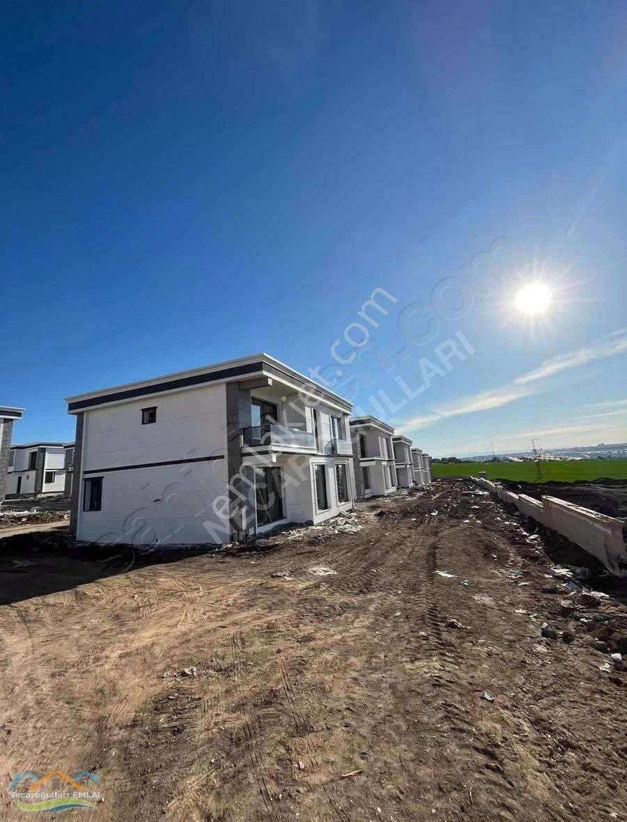 Necaroğullarından Elbey Villarında Satılık Villa Mevcut - Görsel 10