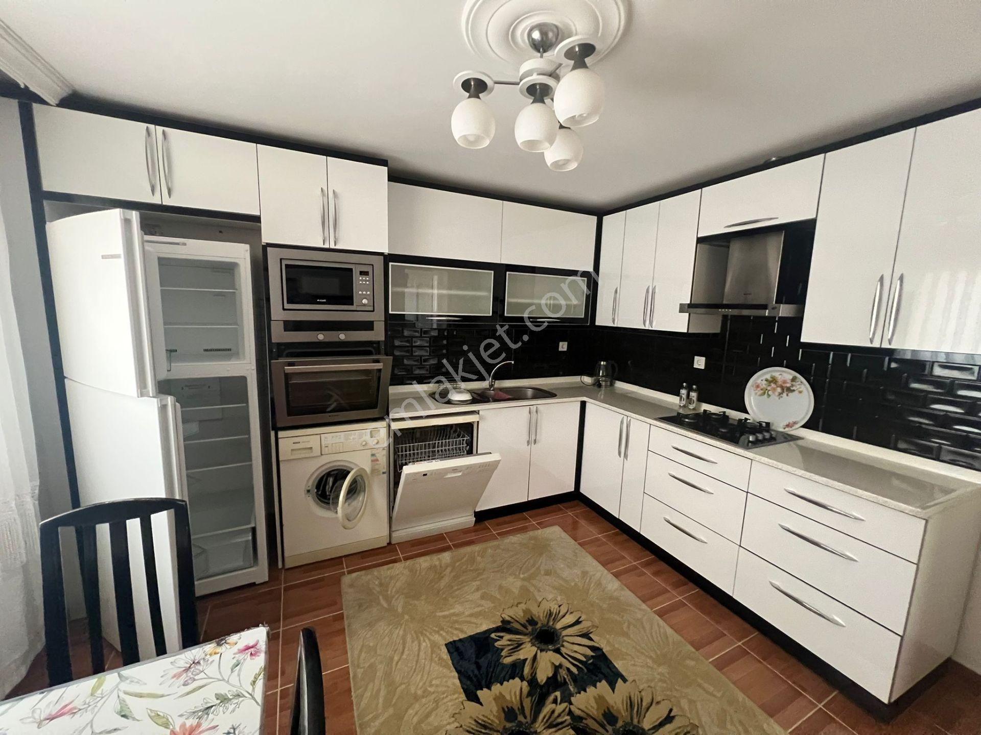 Rota'dan Zeytinalanı'nda Eşyalı Kiralık Geniş Bahçeli 2+1 Müstakil Ev - Görsel 21