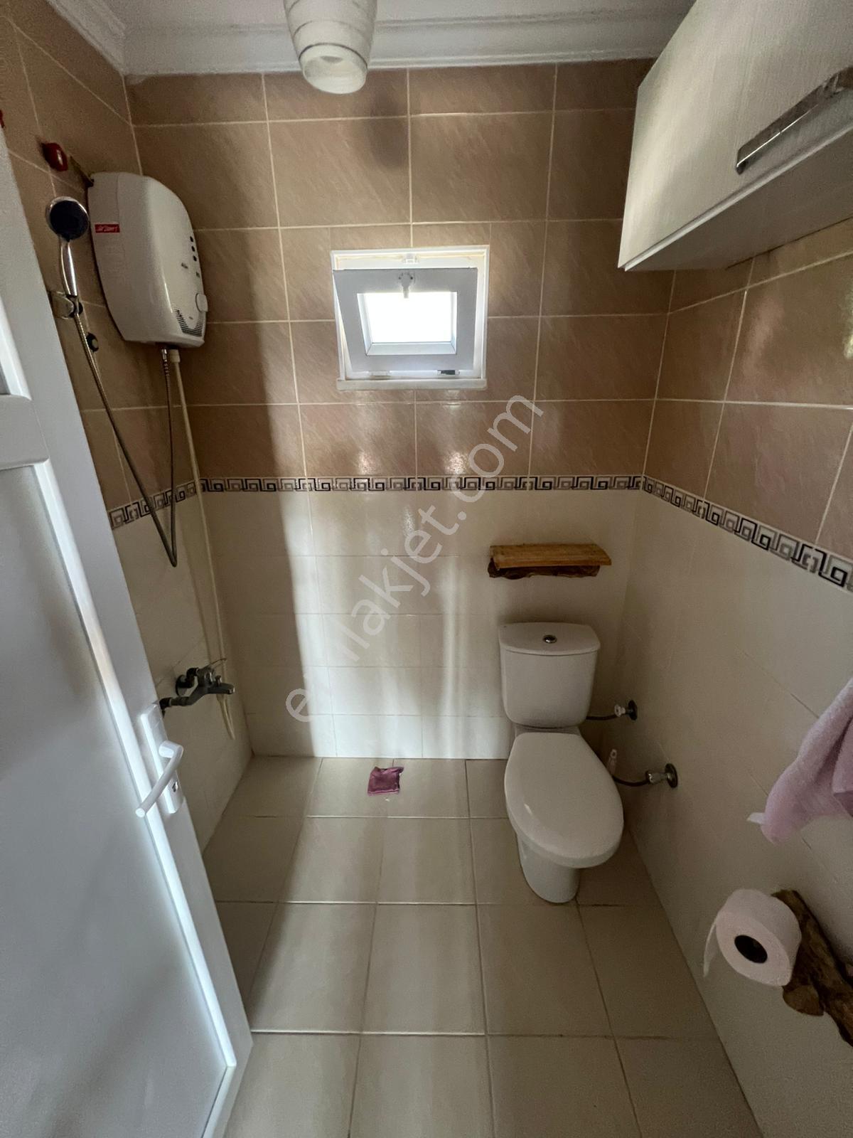Rota'dan Zeytinalanı'nda Eşyalı Kiralık Geniş Bahçeli 2+1 Müstakil Ev - Görsel 30
