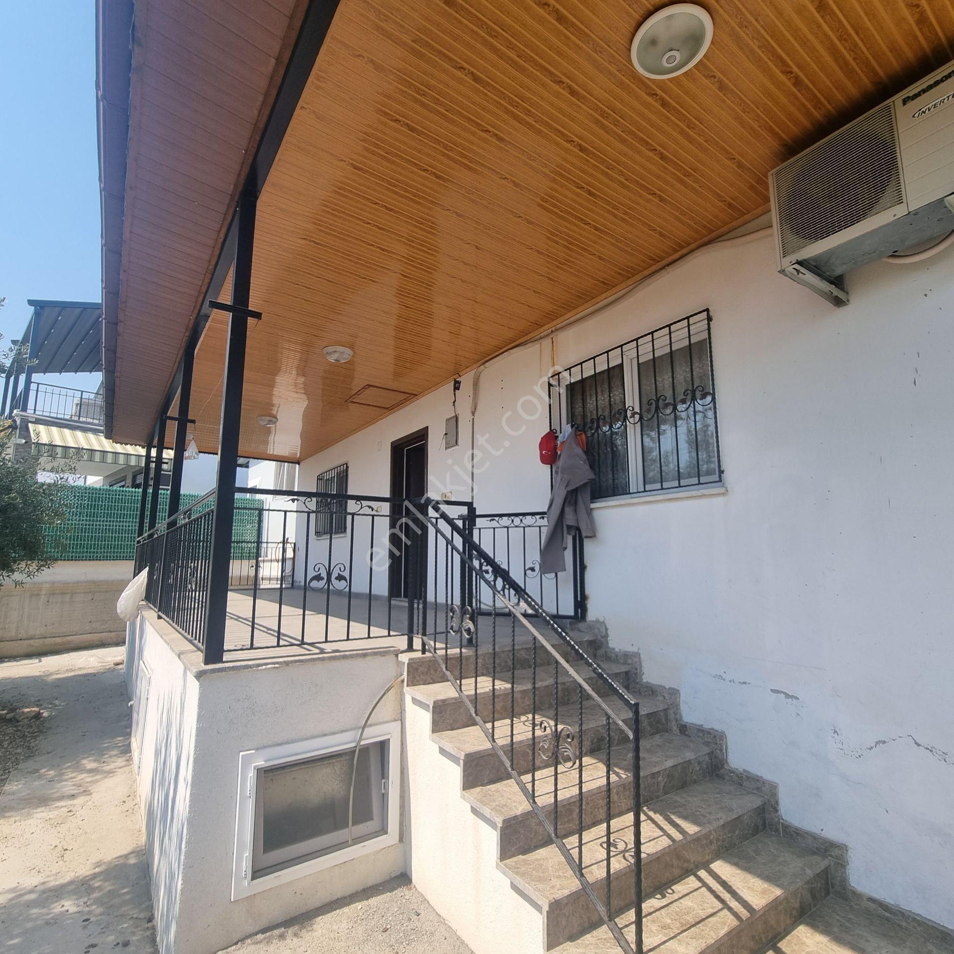 Rota'dan Zeytinalanı'nda Eşyalı Kiralık Geniş Bahçeli 2+1 Müstakil Ev - Görsel 8