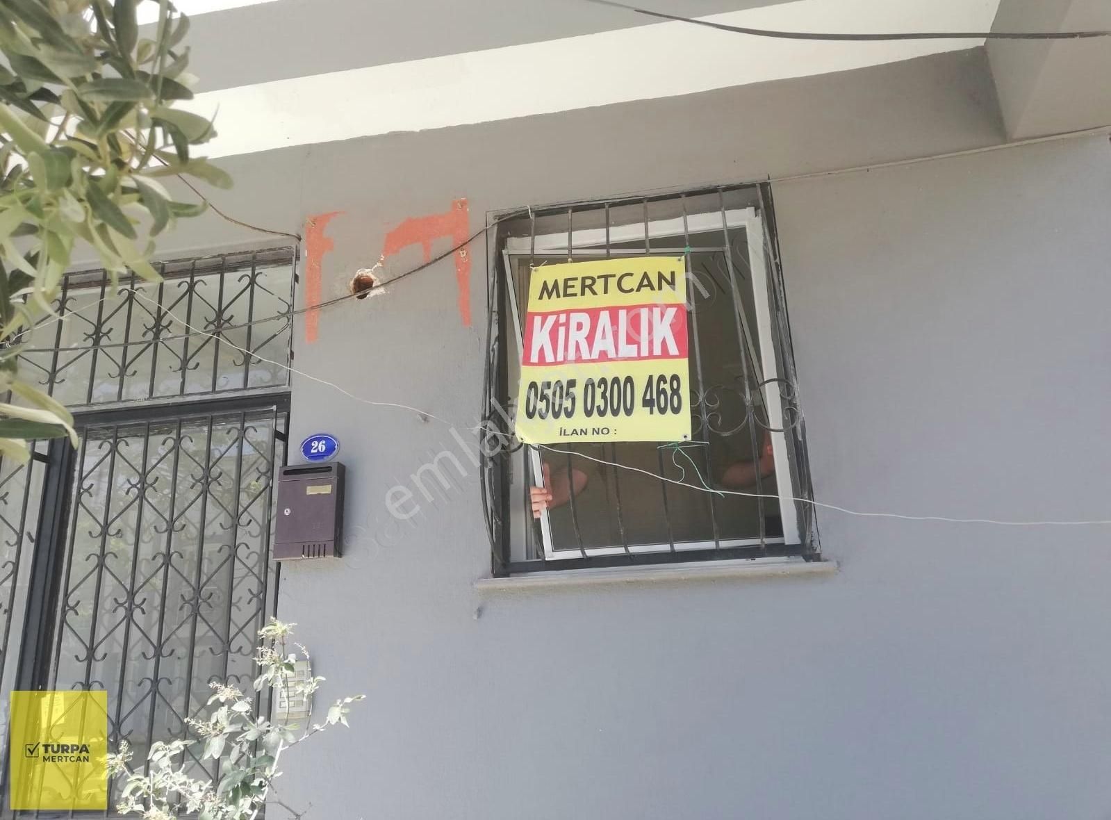 Bornova Kızılay Mahallesinde Kiralık 3+1 Daire
