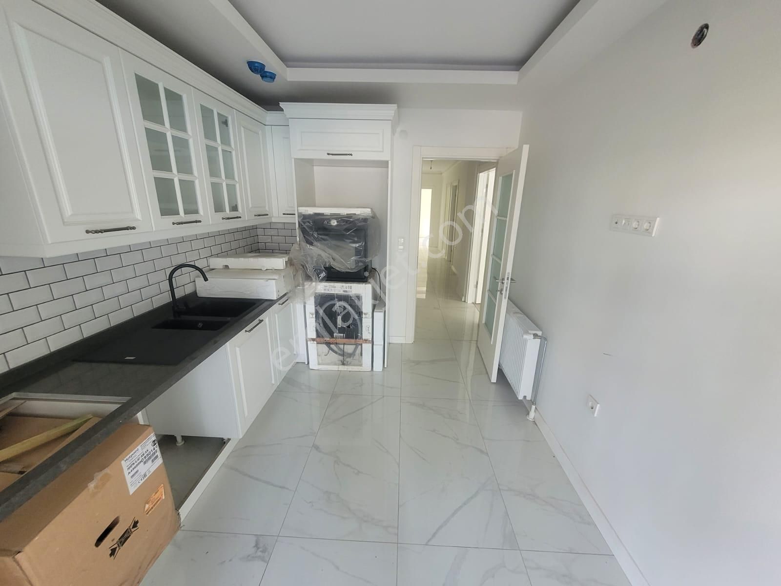 Delux'den Atatürk Mh.'de Havuz Manzaralı Lux Bahçekatı 3+1 - Görsel 10