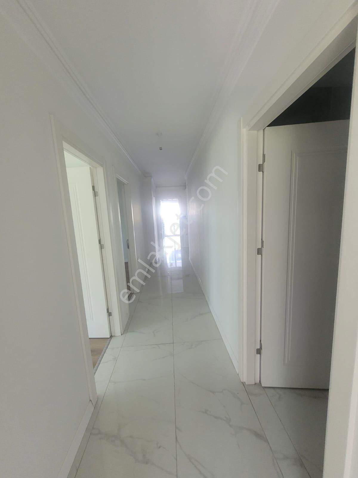 Delux'den Atatürk Mh.'de Havuz Manzaralı Lux Bahçekatı 3+1 - Görsel 15