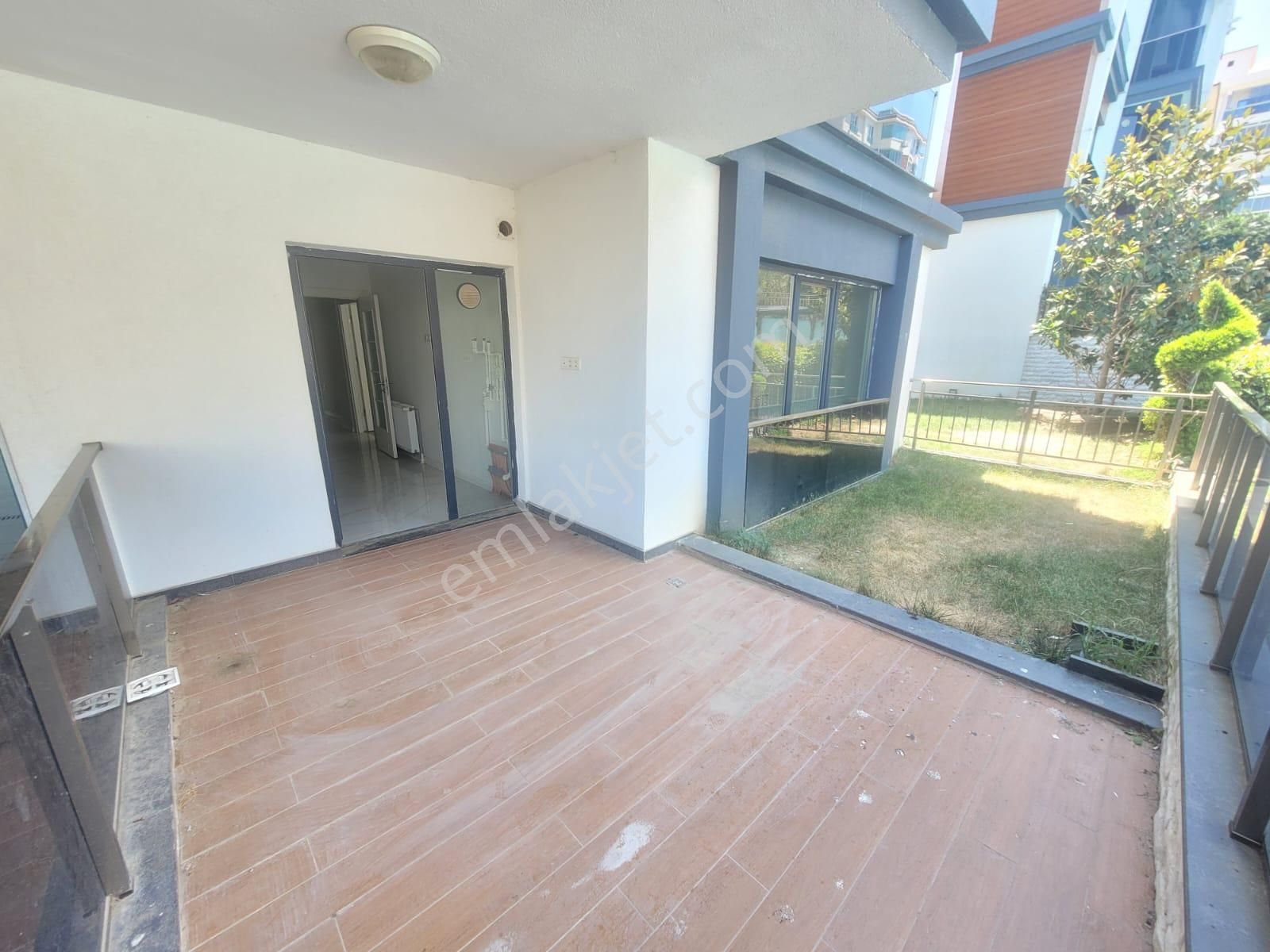 Delux'den Atatürk Mh.'de Havuz Manzaralı Lux Bahçekatı 3+1 - Görsel 12