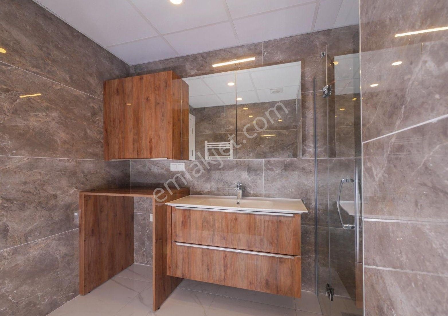 Delux'den Atatürk Mh.'de Havuz Manzaralı Lux Bahçekatı 3+1 - Görsel 27