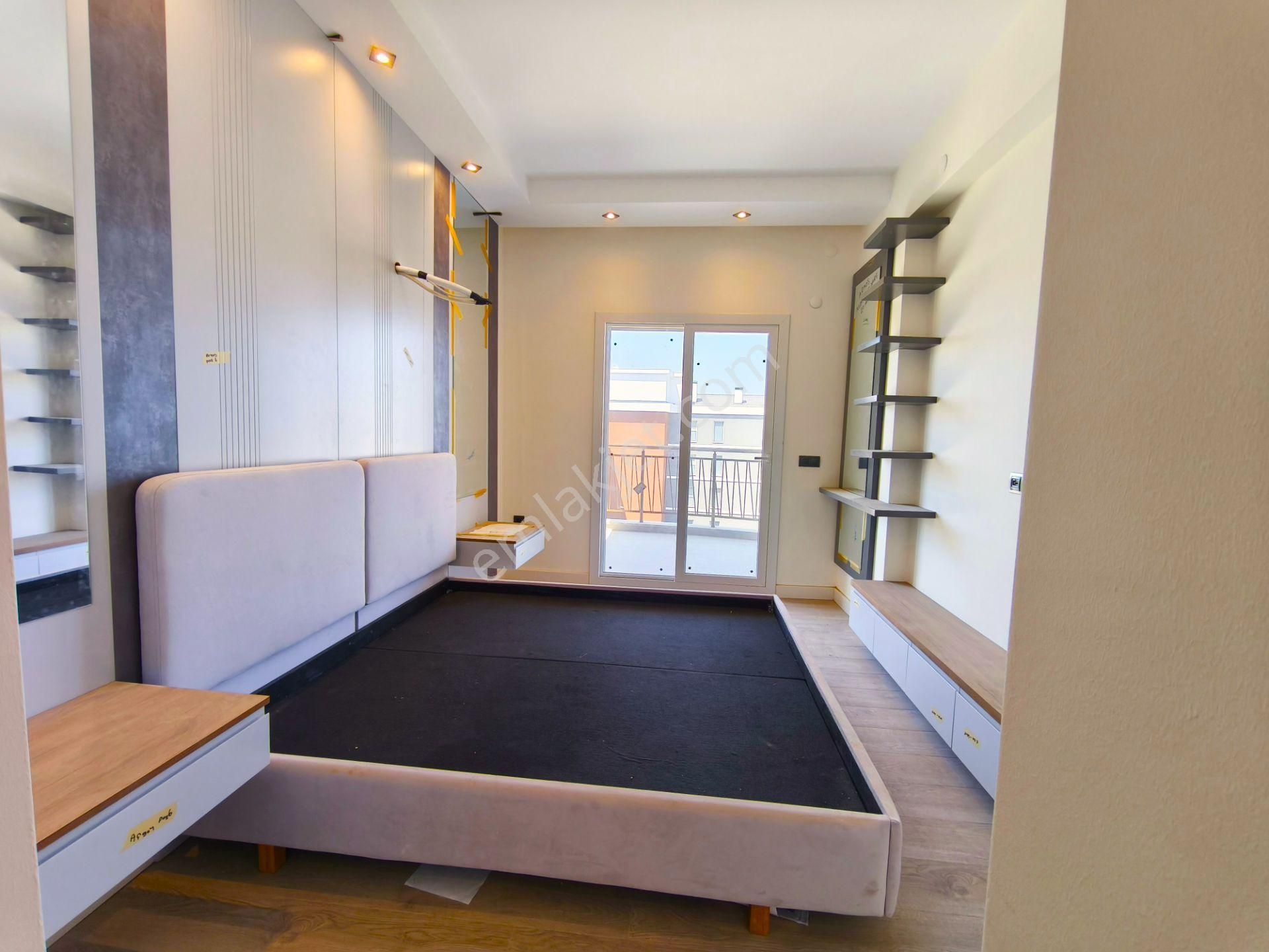 Kuşadası'nda Satılık 3+1 Sıfır Daire - Görsel 8