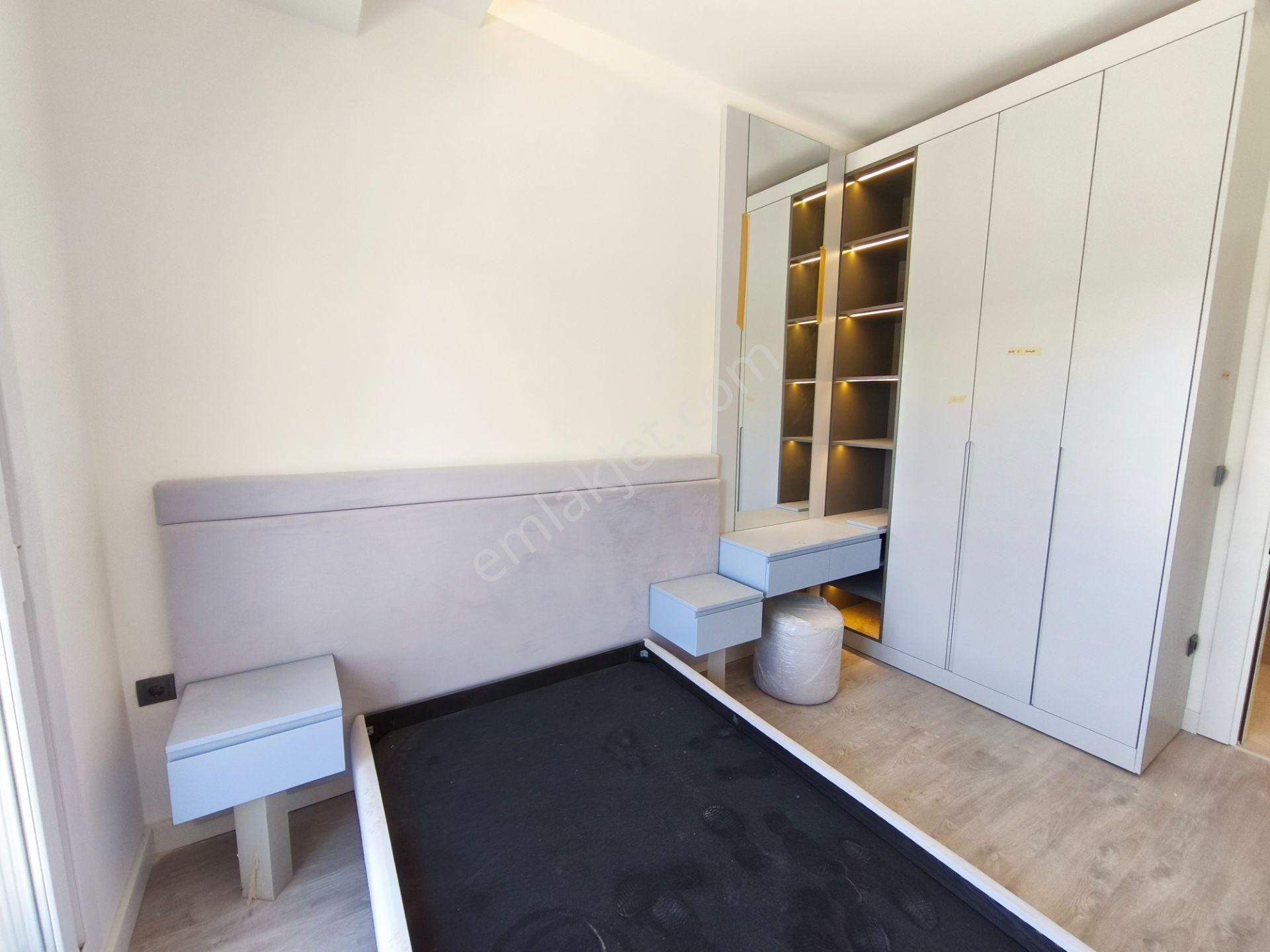 Kuşadası'nda Satılık 3+1 Sıfır Daire - Görsel 21