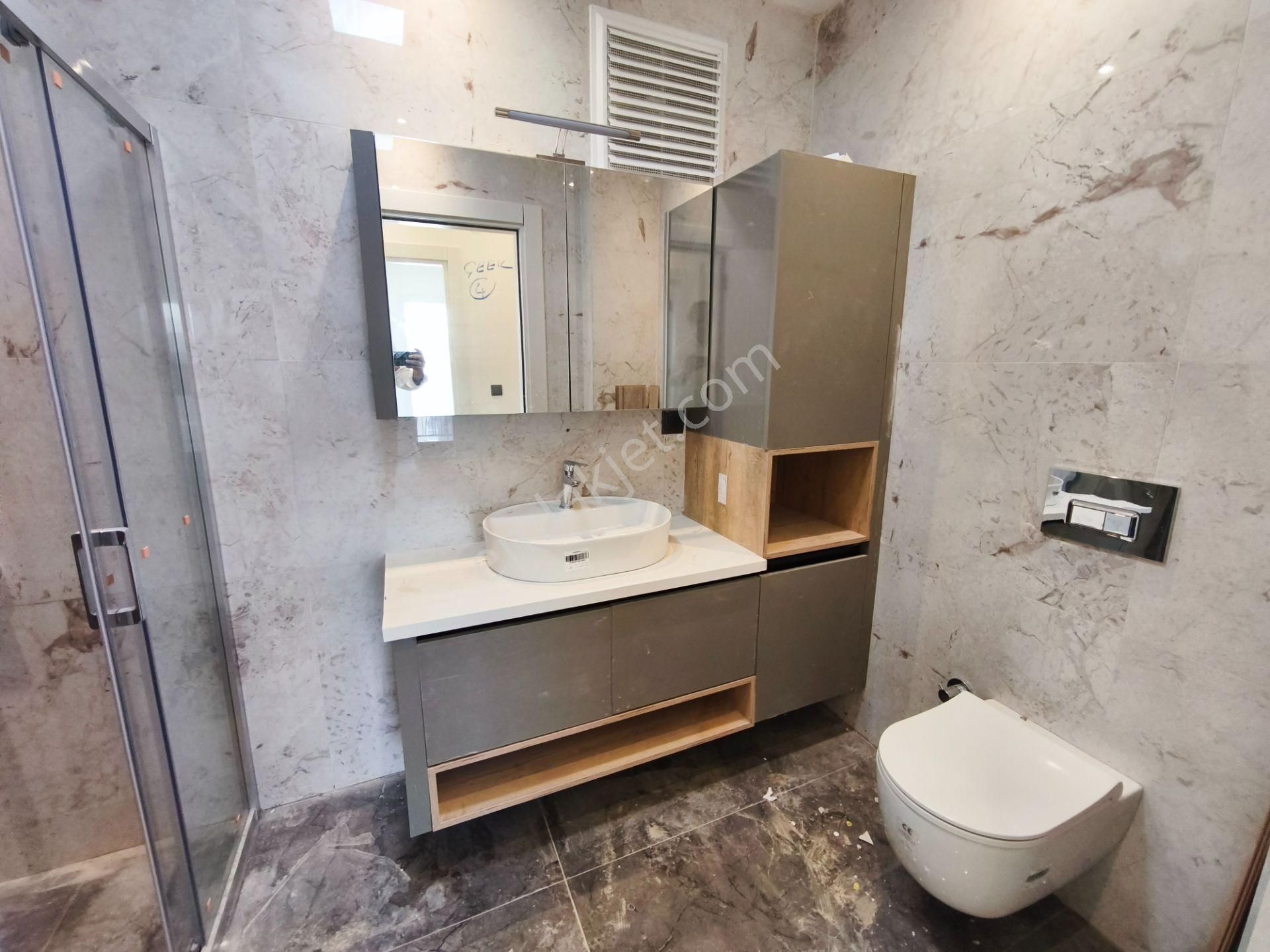 Kuşadası'nda Satılık 3+1 Sıfır Daire - Görsel 23