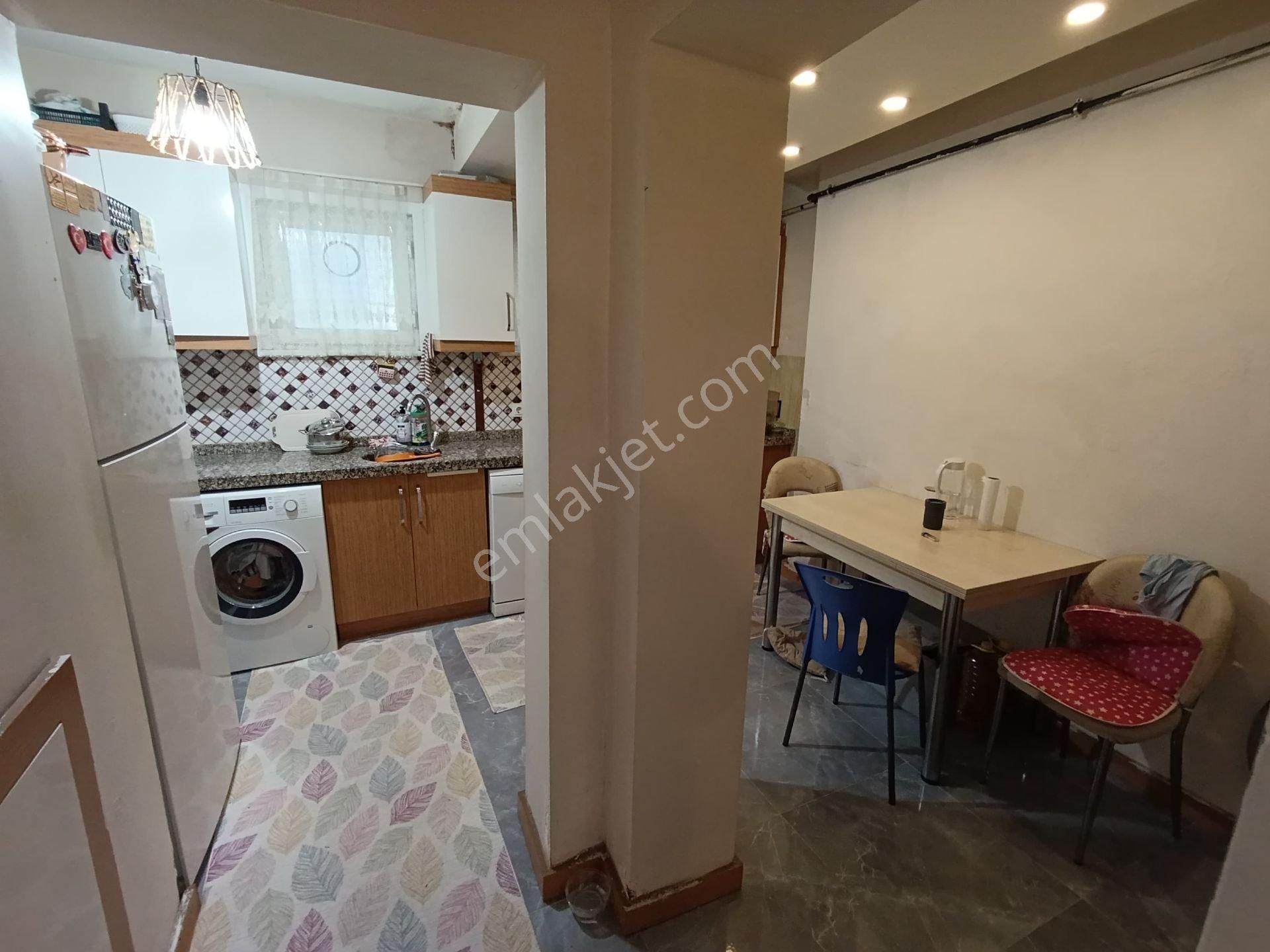 Nüans'tan Fatih Yedikule'de Satılık 3 Katlı Müstakil Ev - Görsel 3