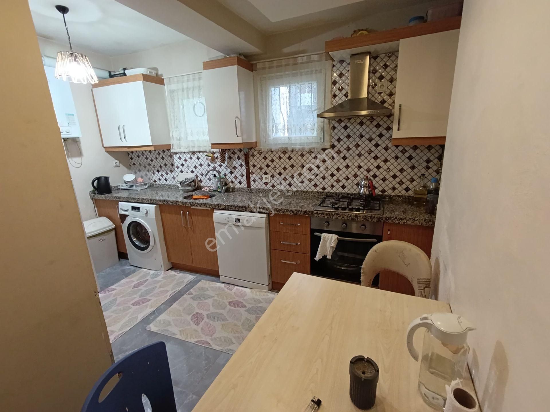 Nüans'tan Fatih Yedikule'de Satılık 3 Katlı Müstakil Ev - Görsel 11