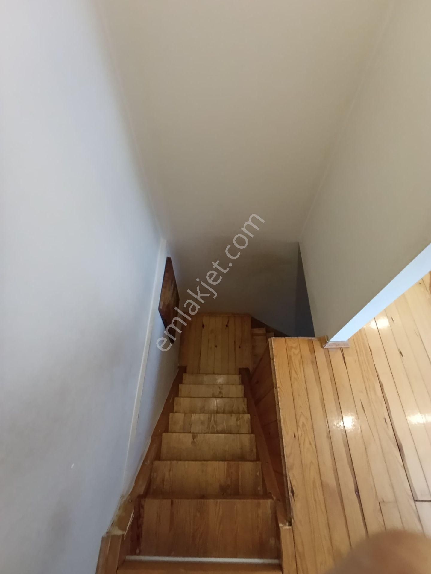 Nüans'tan Fatih Yedikule'de Satılık 3 Katlı Müstakil Ev - Görsel 9