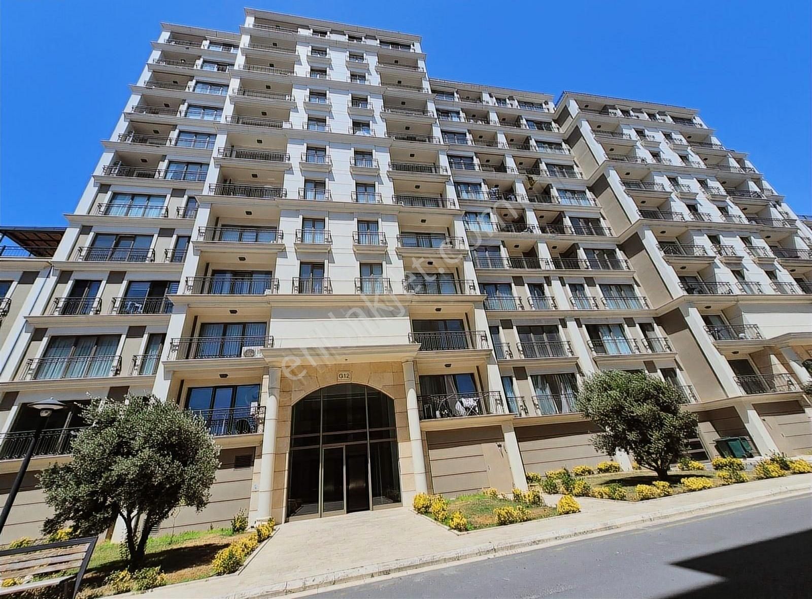 Deniz İstanbul Mercan Konakları Satılık 2+1 Daire Boş Balkonlu