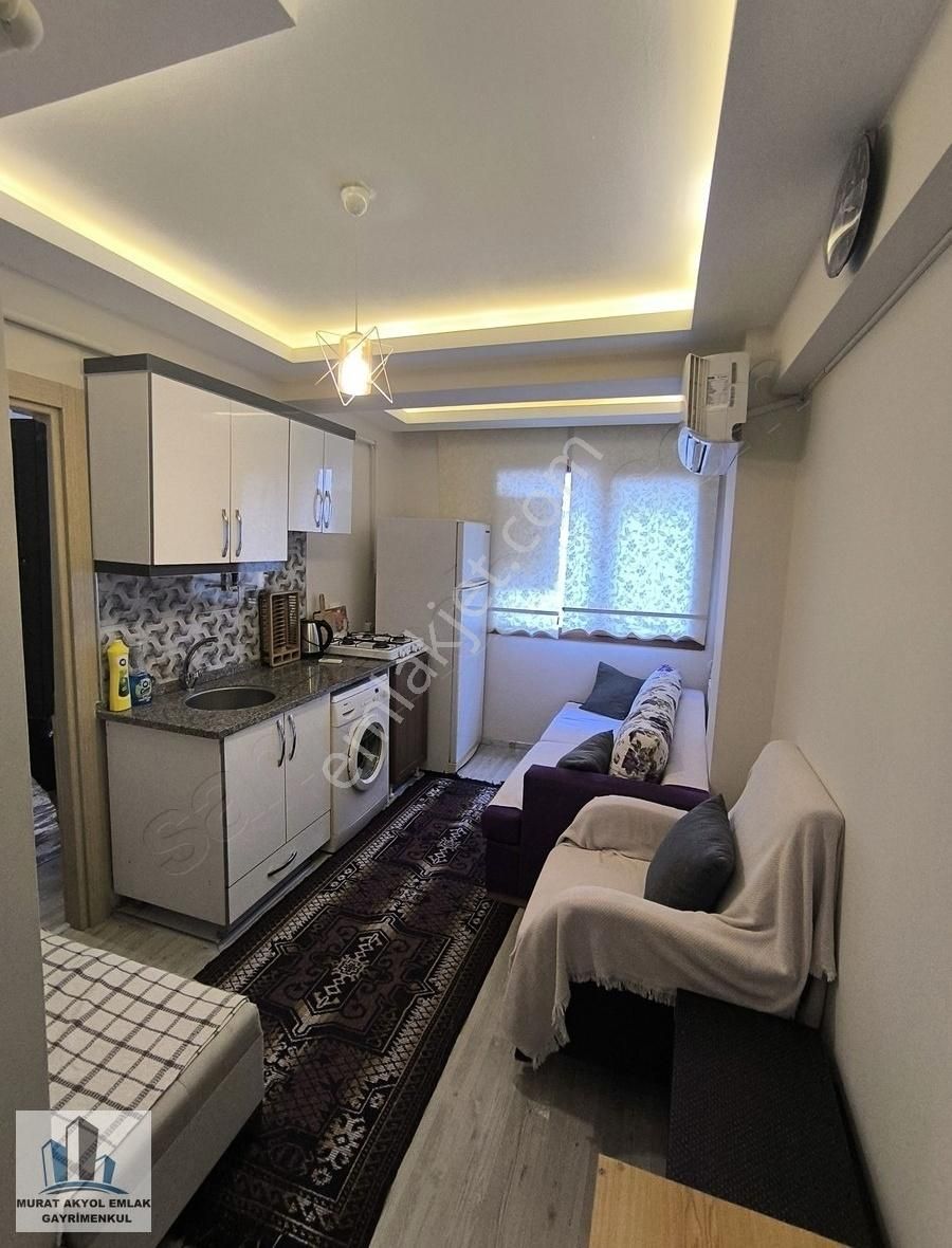 Buca Yıldız Mahallesinde 1+1 Doğalgazlı Eşyalı Kiralık Daire