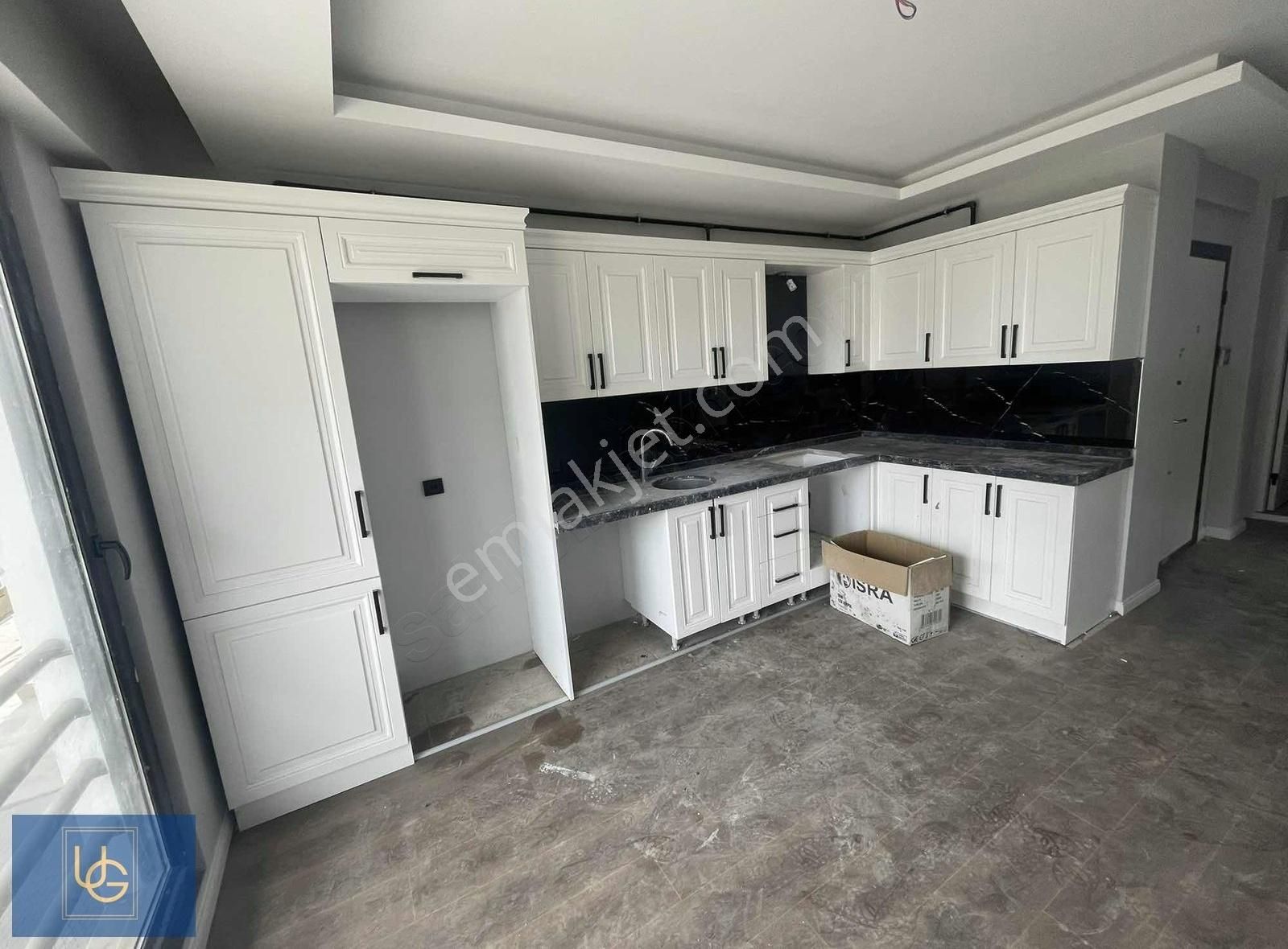 Anayola İkinci Bina Denize 200m 2+0