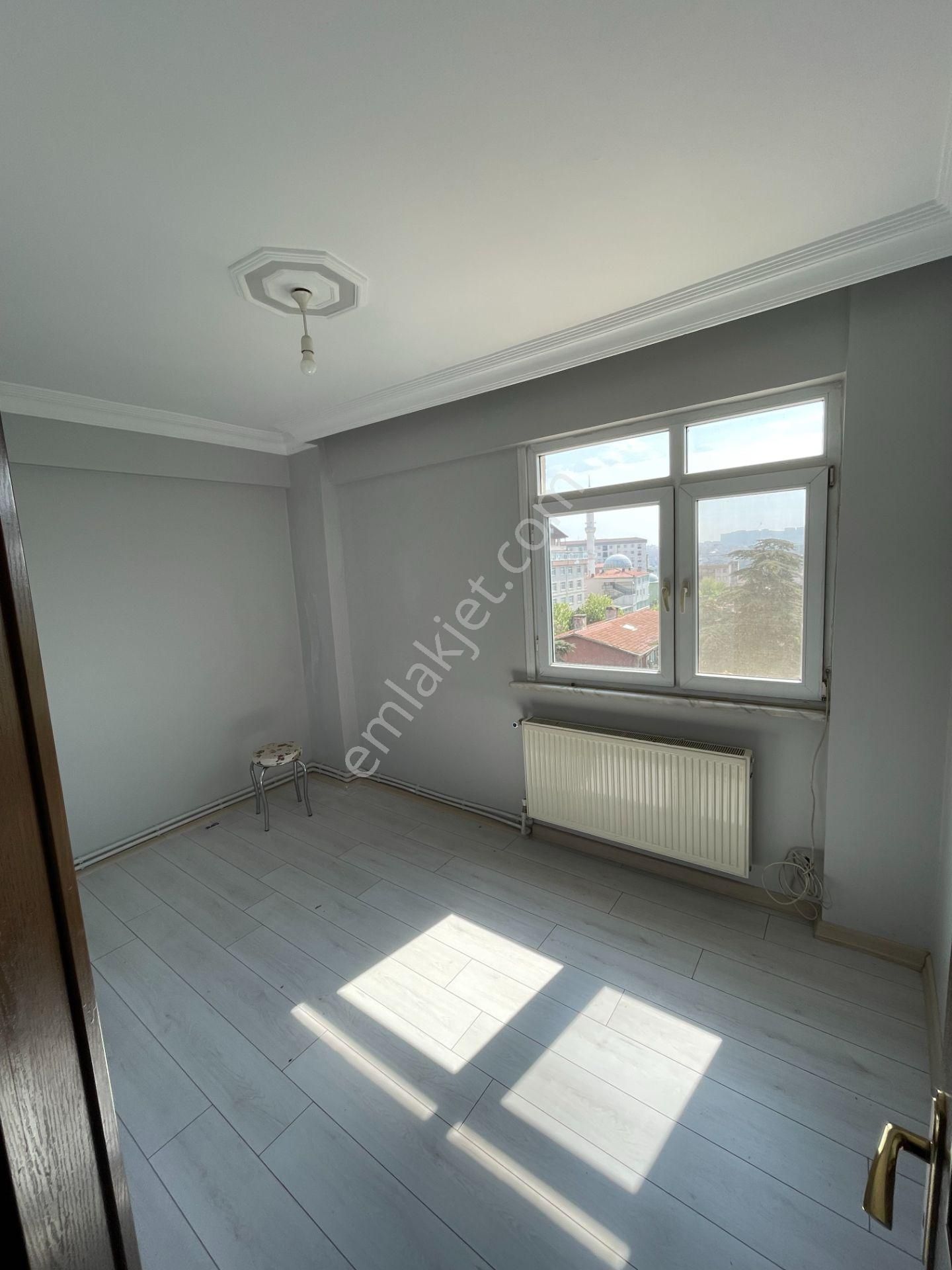 Çamçeşme De Kiralık 3+1 Daire
