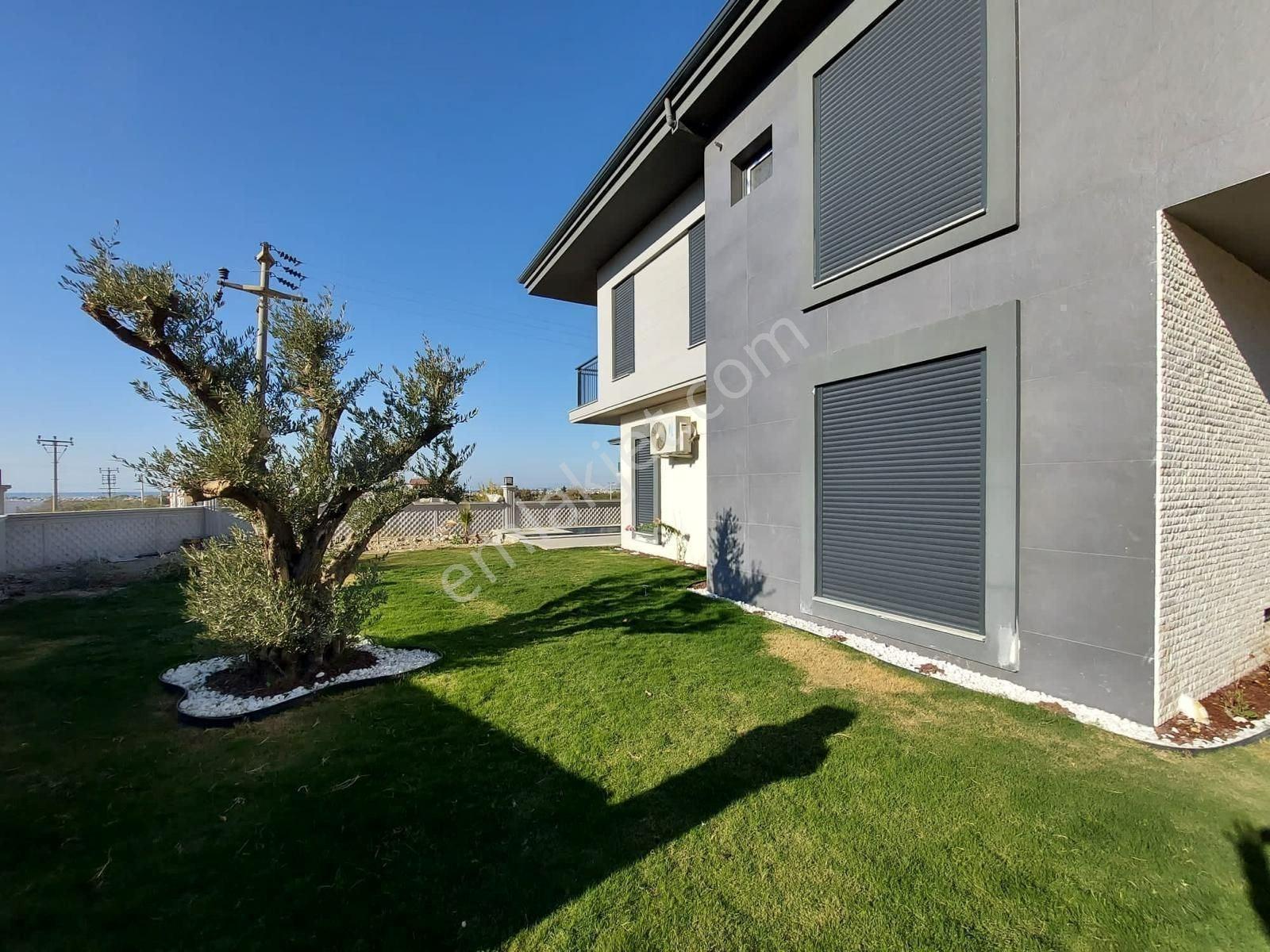 Kuşadası Güzelçamlı Satılık Yeni Geniş Bahçeli Müstakil Villa - Görsel 8