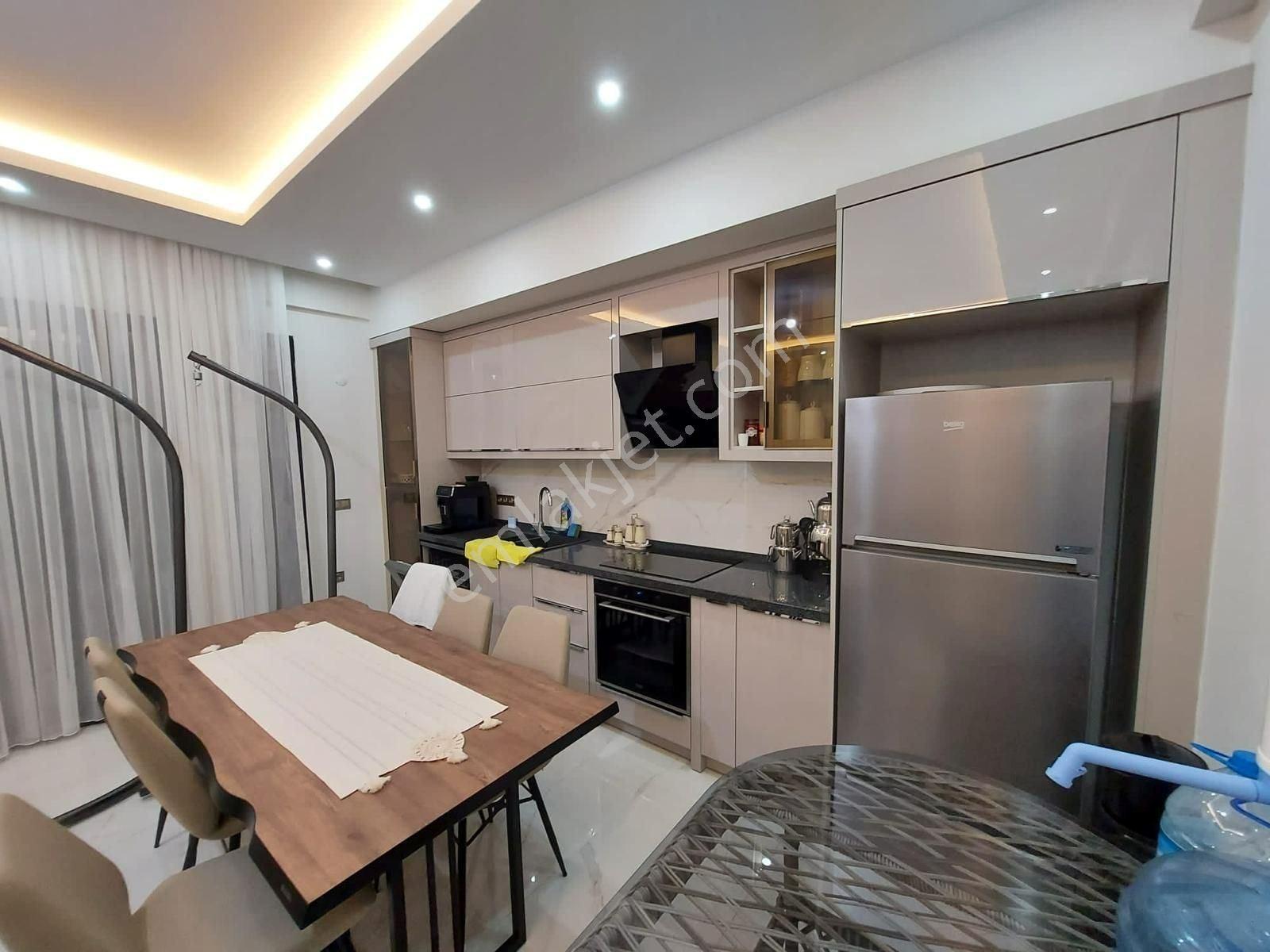Kuşadası Güzelçamlı Satılık Yeni Geniş Bahçeli Müstakil Villa - Görsel 14