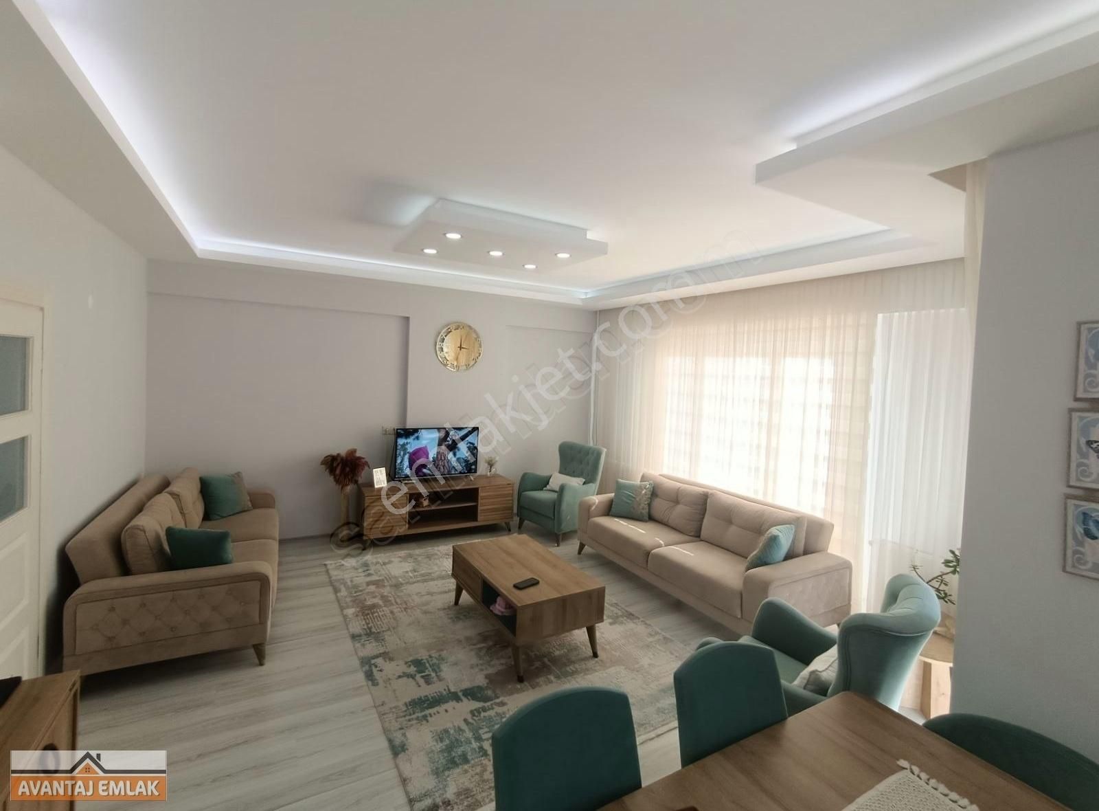 Şahincili Mahallesinde Satılık 116 M2 2+1 4.kat Asansörlü