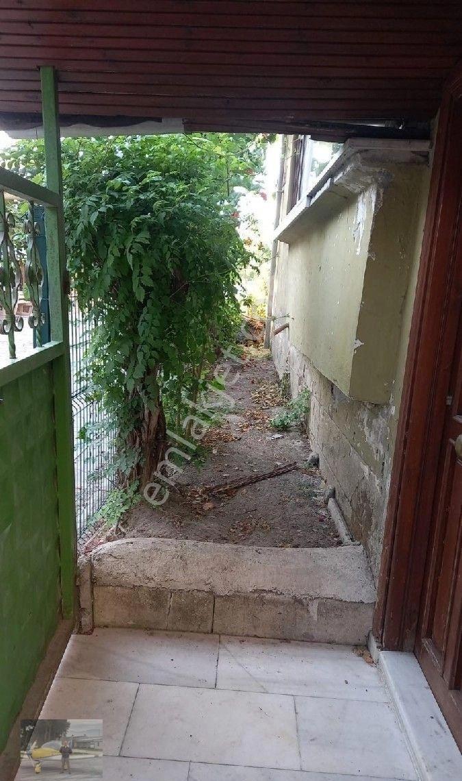 Müstakil 195 M2 Arsa İçinde 4+1 165 M2 Olan Dublex Ev Satılık... - Görsel 13