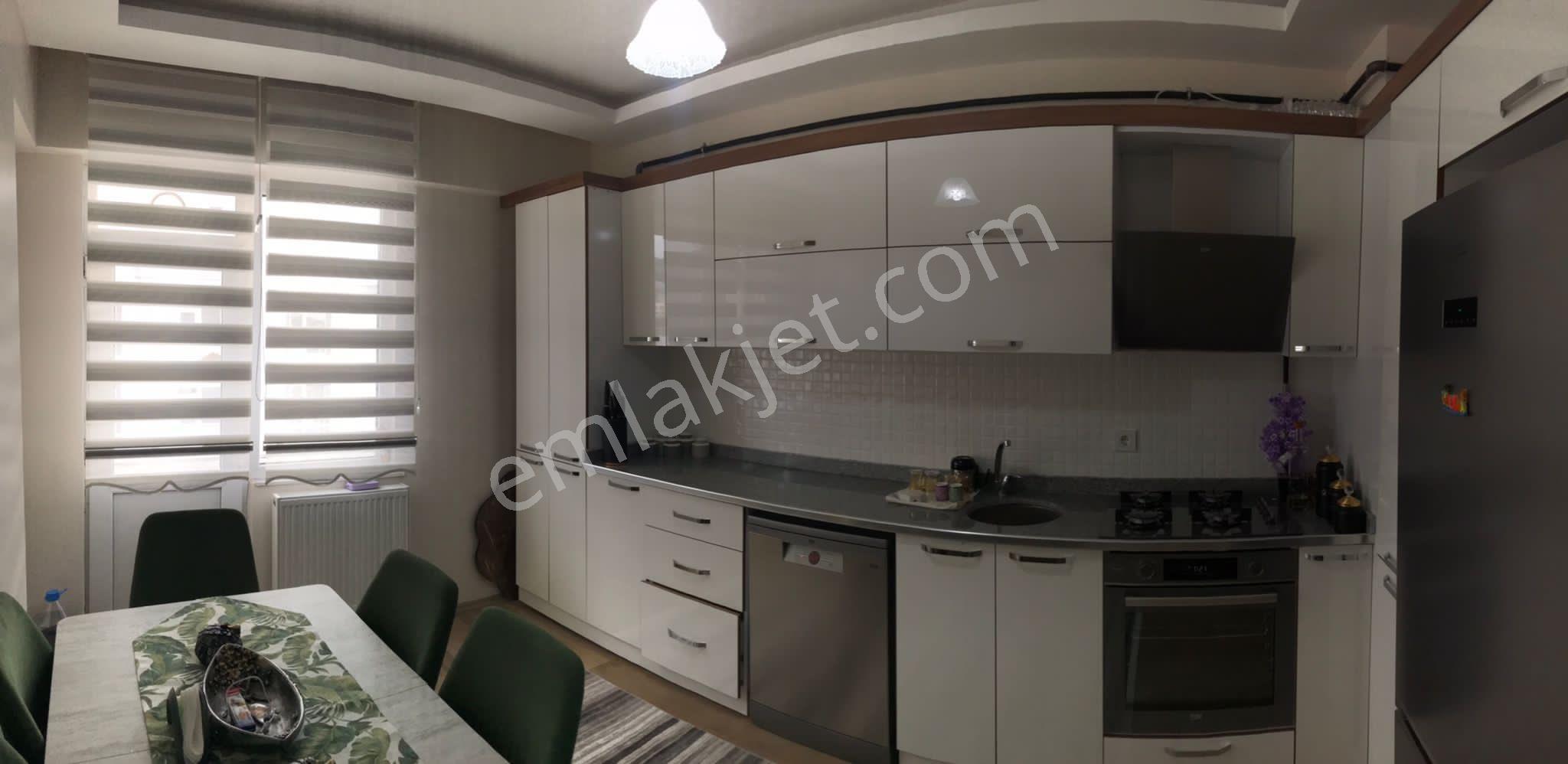 Site İçerisinde Satılık 4 + 1 Lüks Daire - Görsel 19