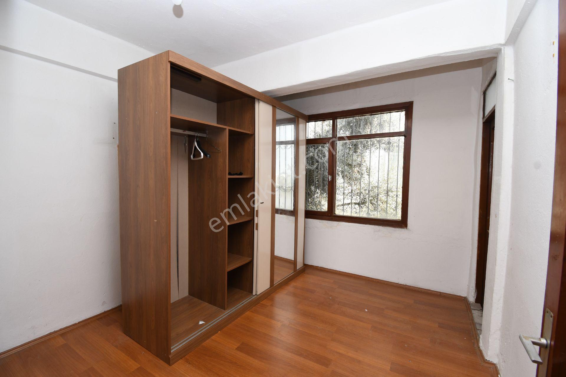 Kuşadası Merkezde - Mükemmel Konumda 2+1 Daire/ofis/dükkân Eşsiz Konum Avantajları - Görsel 13