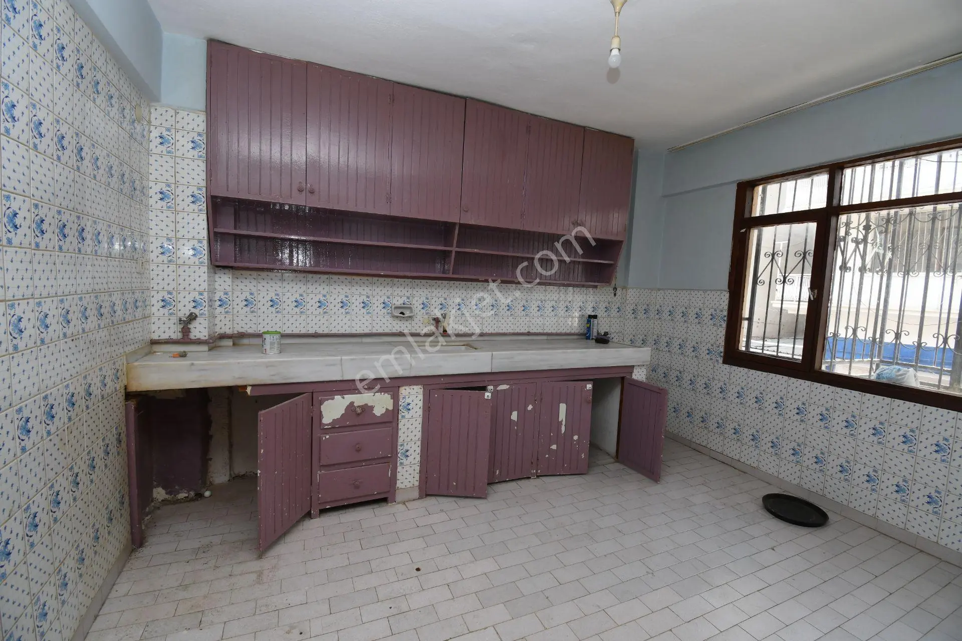 Kuşadası Merkezde - Mükemmel Konumda 2+1 Daire/ofis/dükkân Eşsiz Konum Avantajları - Görsel 7