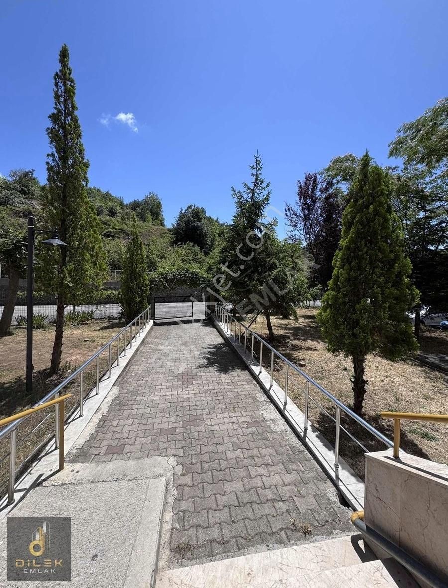 Kdz Ereğli Tokide Geniş Ferah Eşyalı 3+1 Eşyalı Daire Dilek Emla