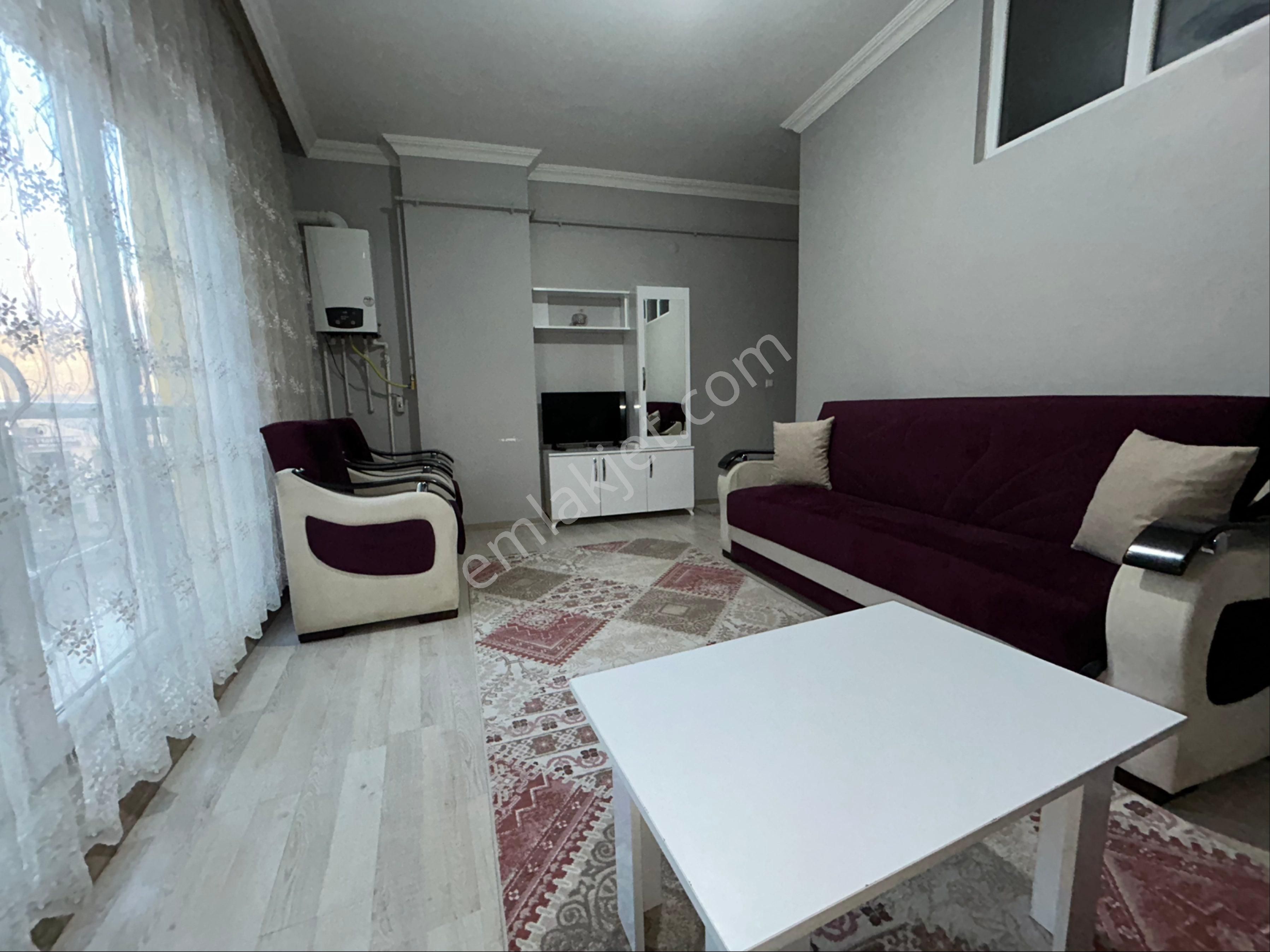 Teknosa Yakını+çarşı İçinde+kap. Mutfak+cadde Üzeri+hemen Oturum+abonelik Açık+ücretsiz İnternet