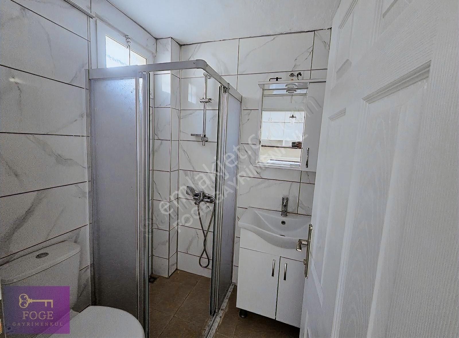 Yenifoça'da Deniz Ve Marina Manzaralı 3+1 Bahçeli Satılık Villa - Görsel 17