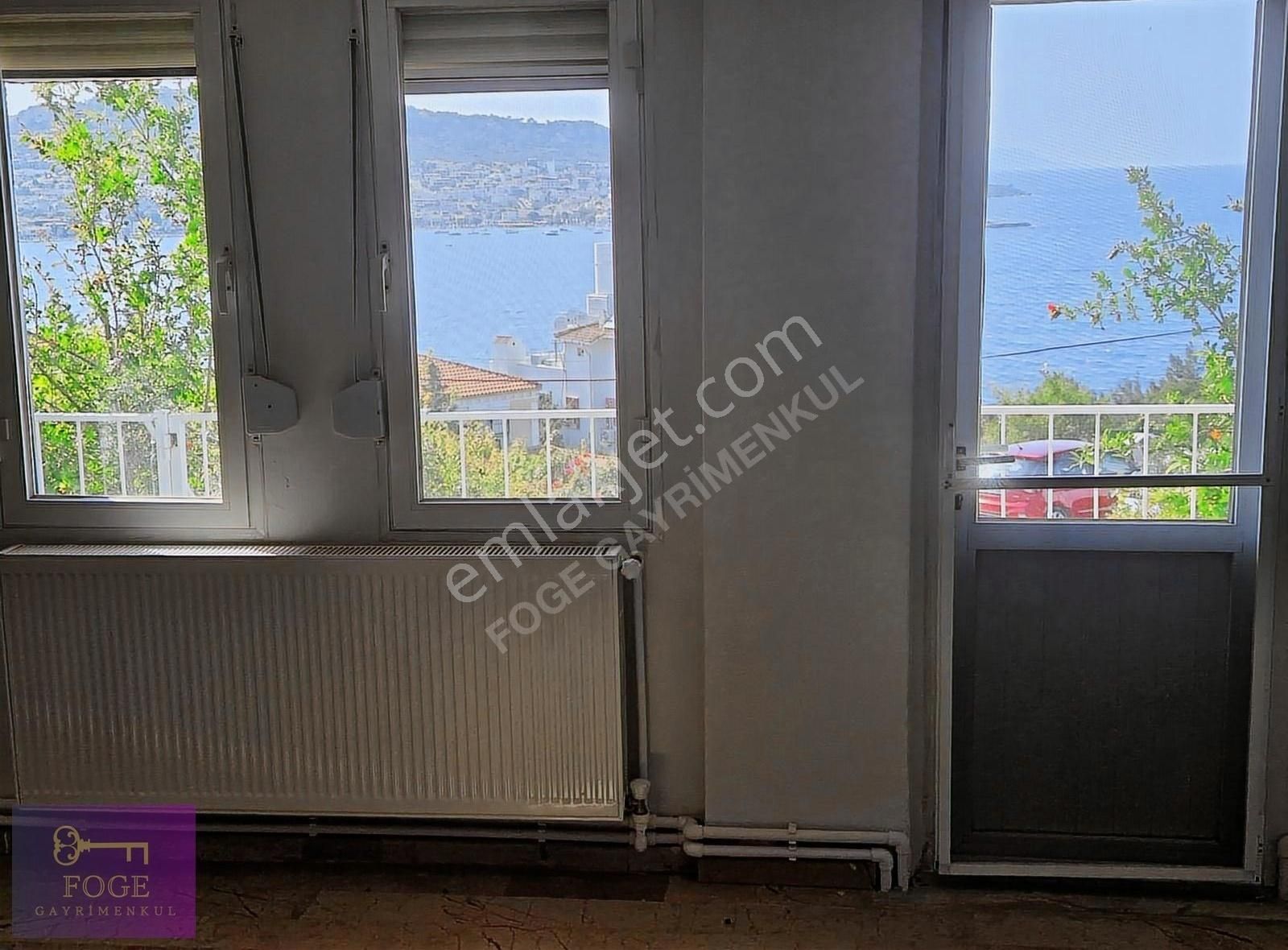 Yenifoça'da Deniz Ve Marina Manzaralı 3+1 Bahçeli Satılık Villa - Görsel 33