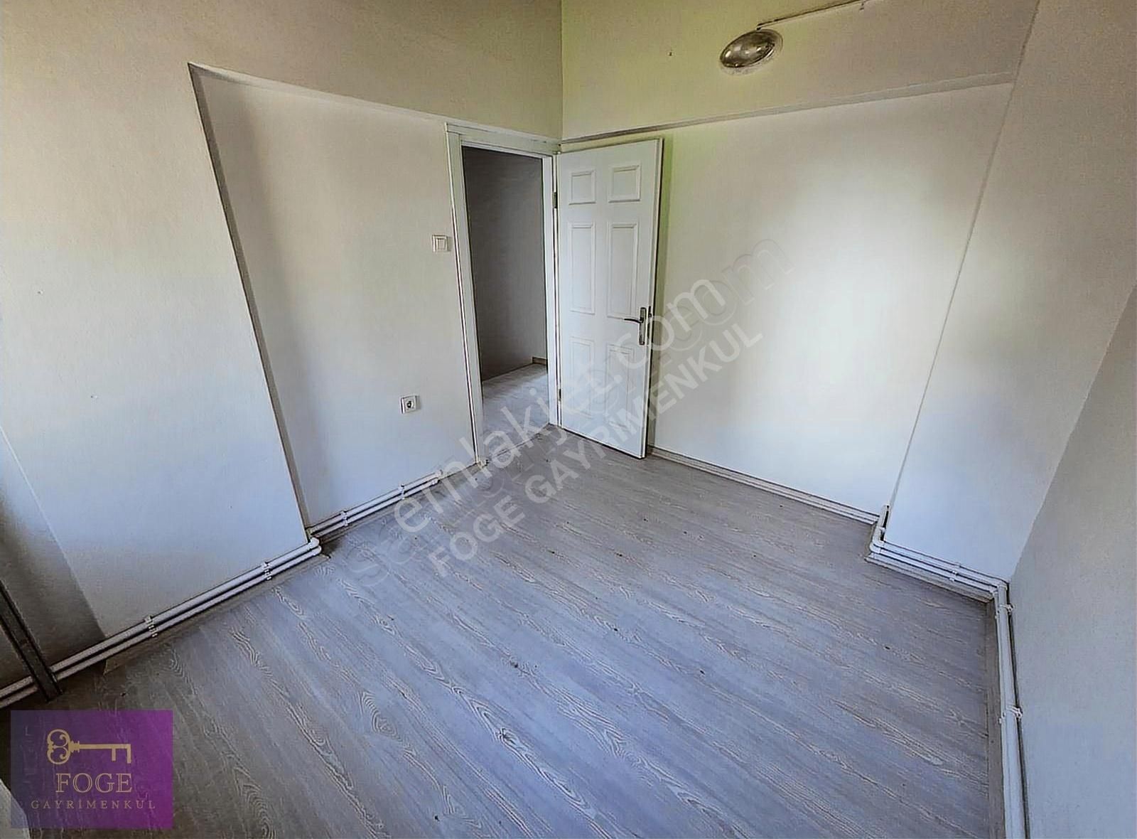 Yenifoça'da Deniz Ve Marina Manzaralı 3+1 Bahçeli Satılık Villa - Görsel 29