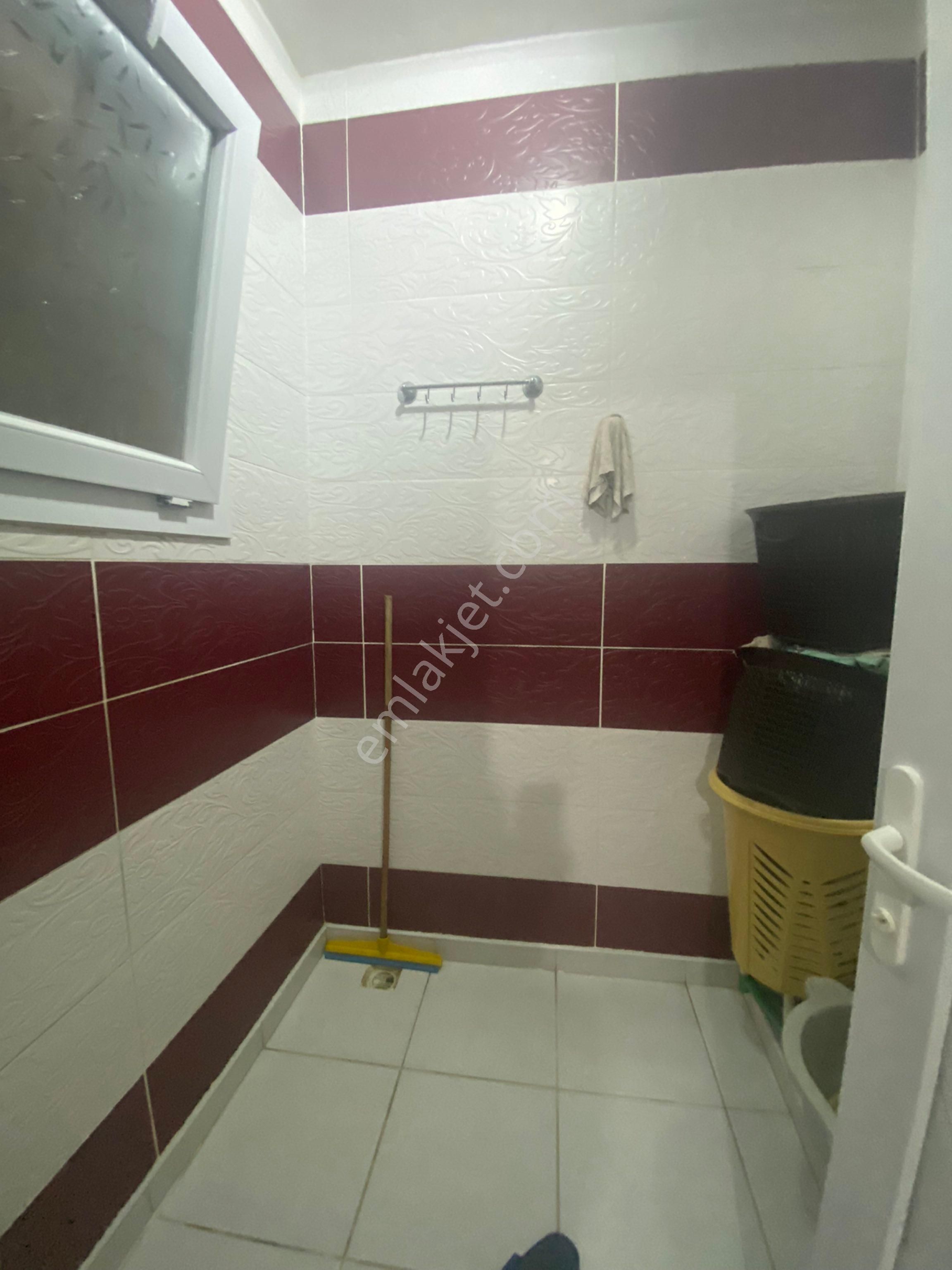 Güneş De 110m 3 Katlı, Semtpazarı Civarı, D. Gazlı, Bakımlı Ev - Görsel 25