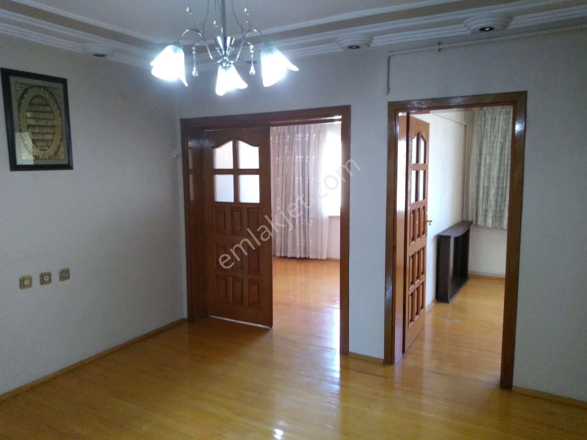 Davutdede Metro İstasyonuna 300 Metre Mesafe 150 M2 4+1 Kiralık Daire
