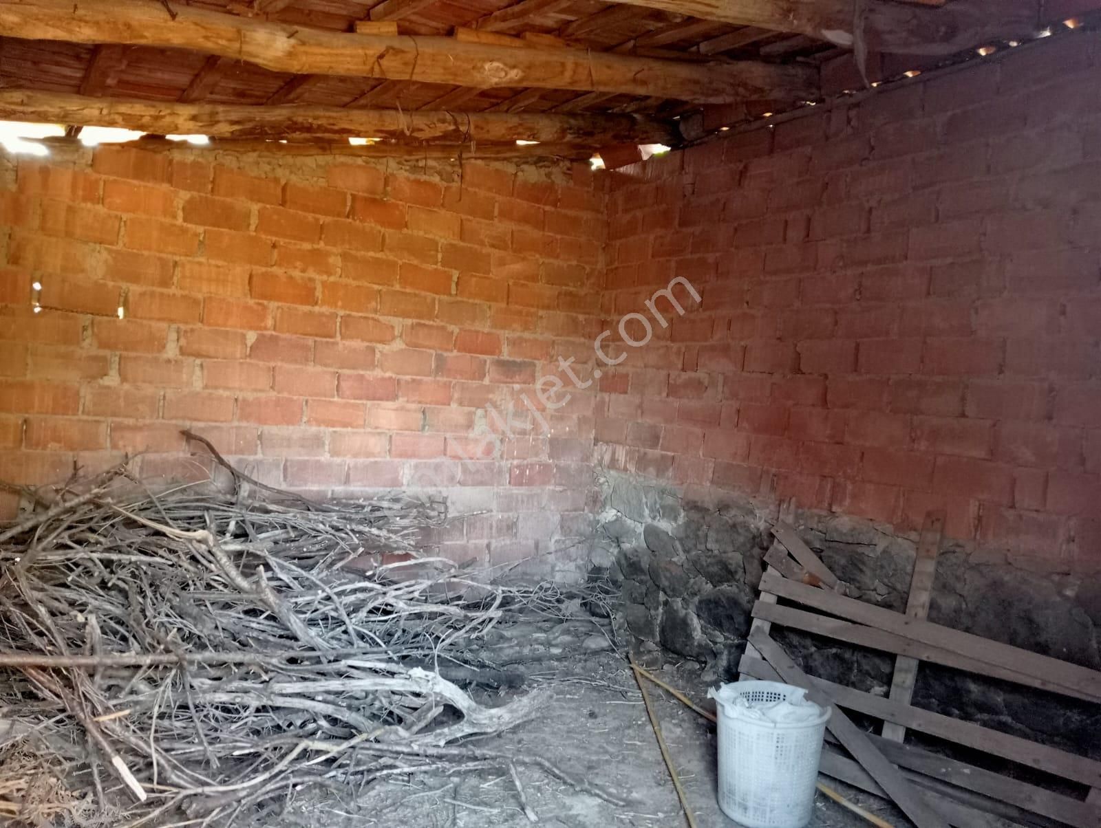 Göçbeylide 2 Adet Köy Evi - Görsel 25