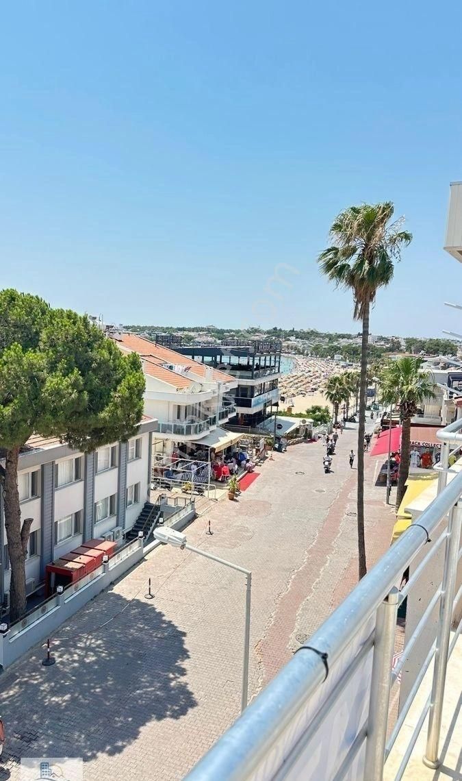 Altınkumda Denize Sıfır 110 Metre Full Deniz Manzaralı Geniş Teraslı Eşyalı 1+1 Dubleks Daire - Görsel 15