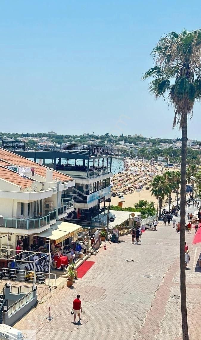 Altınkumda Denize Sıfır 110 Metre Full Deniz Manzaralı Geniş Teraslı Eşyalı 1+1 Dubleks Daire - Görsel 2
