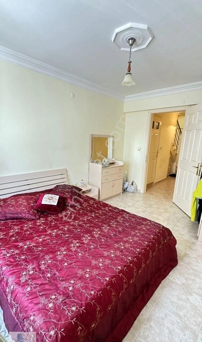 Altınkumda Denize Sıfır 110 Metre Full Deniz Manzaralı Geniş Teraslı Eşyalı 1+1 Dubleks Daire - Görsel 3