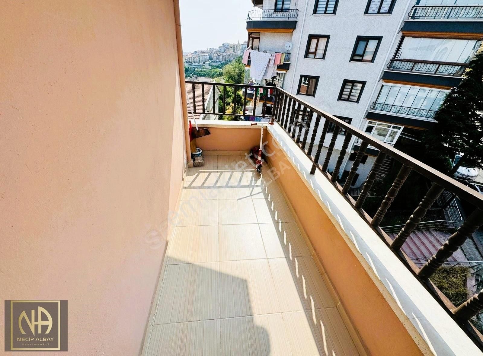 Keçiören Esertepe'de Manzaralı Full Yapılı Kilerli 3+1 Satılık