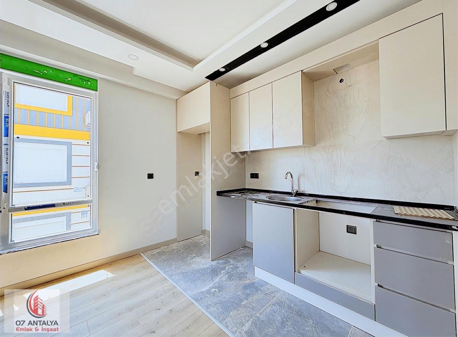 Kütükçüde Arakatta Sıfır 55m2 1+1 Asansörlü Lüx Daire