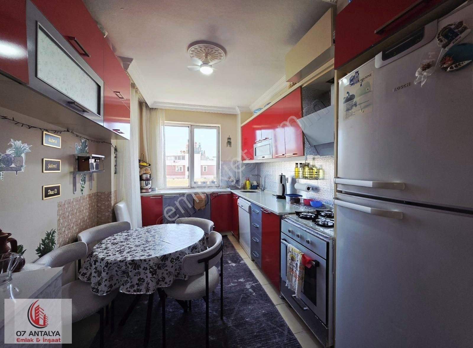 Teomanpaşada Cadde Üstü 3+1 140m2 Rescar Fırın Yanı Satılık Dair