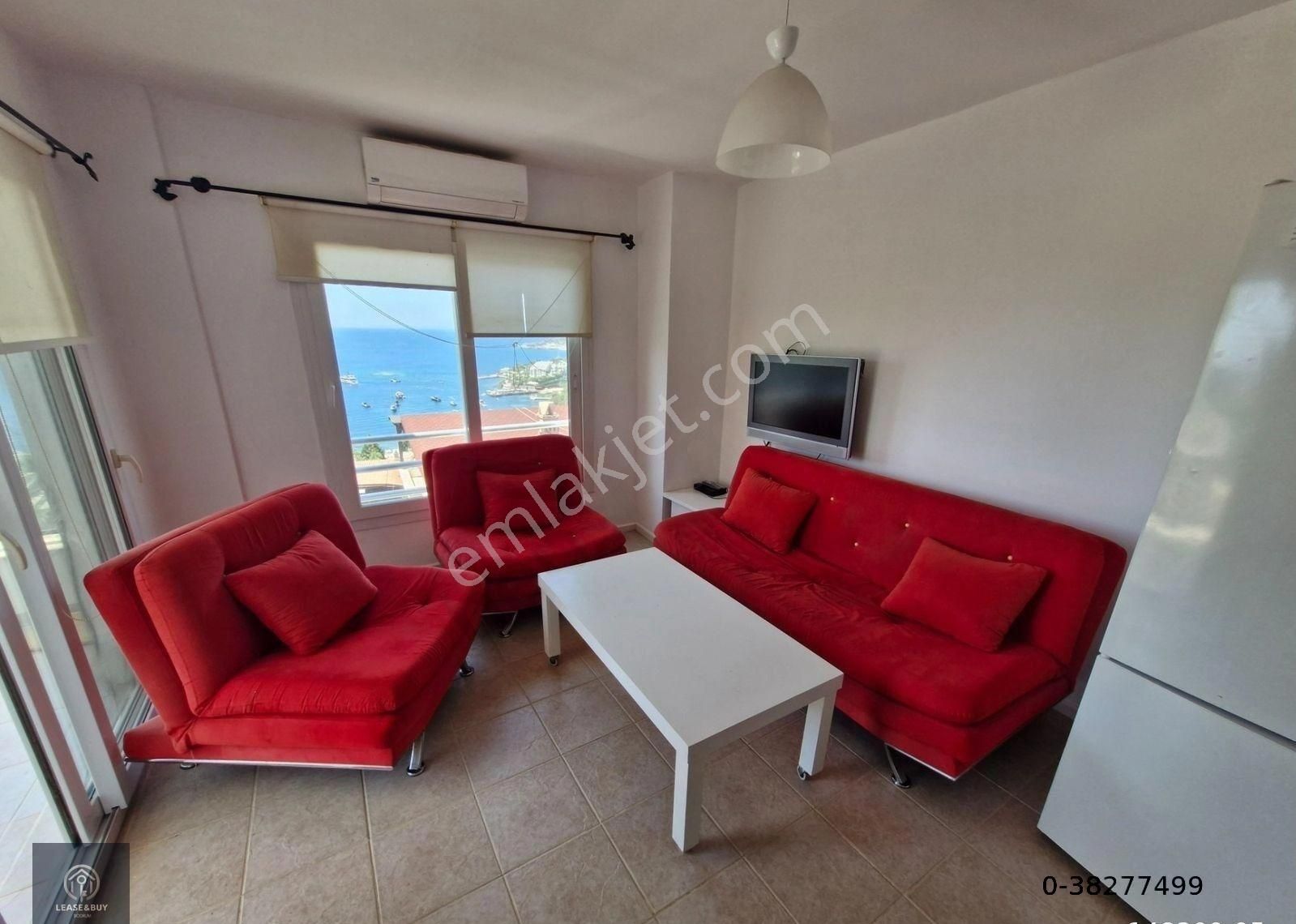 Bodrum Yalıkavak Denize 350 Metre 2 Oda 1 Salon Ortak Havuzlu