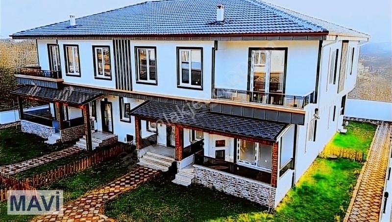 Fırsat Villa! Denize Yakın, Verandalı, Kombili, Oturuma Hazır - Görsel 13