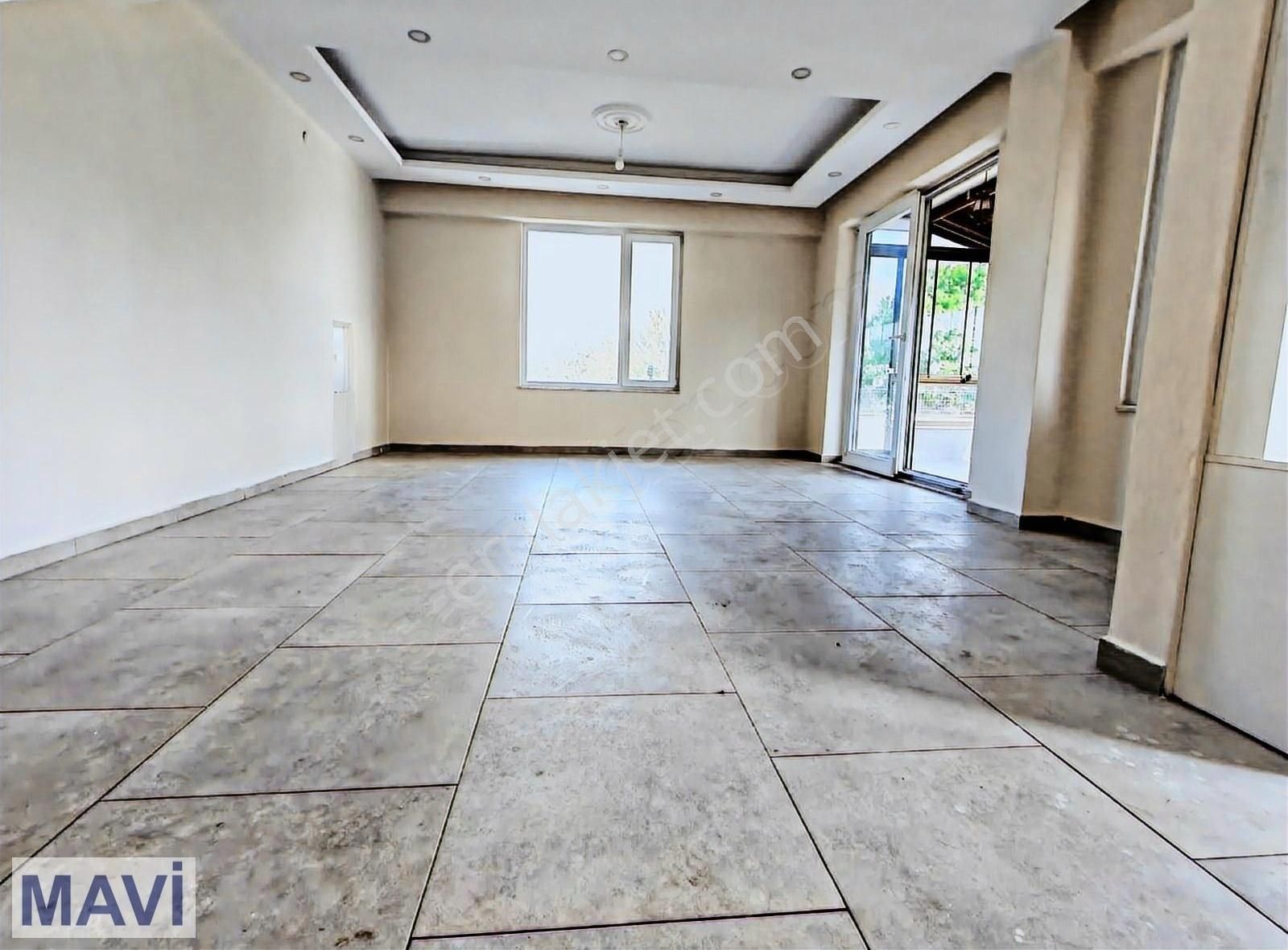 Fırsat Villa! Denize Yakın, Verandalı, Kombili, Oturuma Hazır - Görsel 6