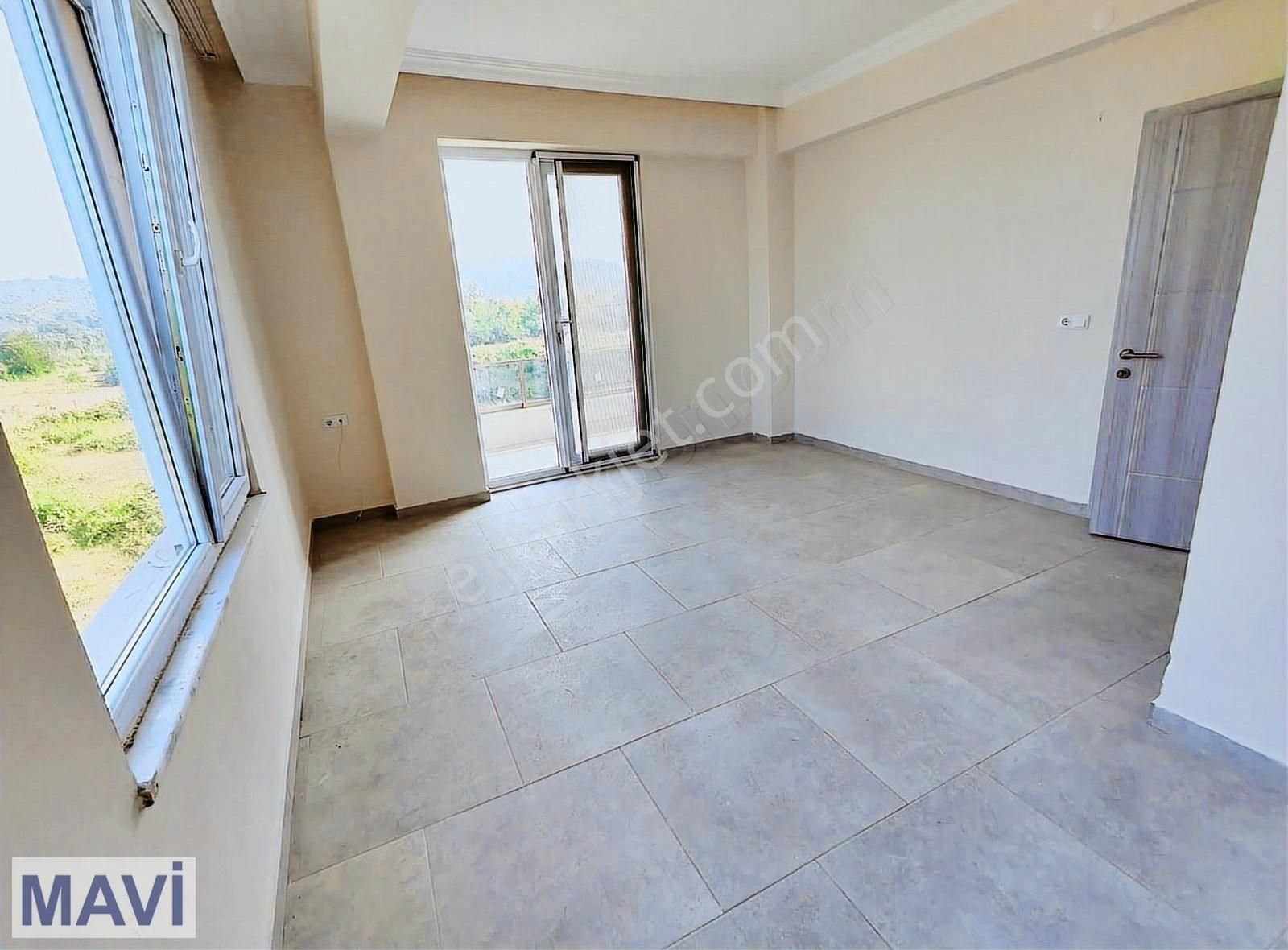 Fırsat Villa! Denize Yakın, Verandalı, Kombili, Oturuma Hazır - Görsel 17